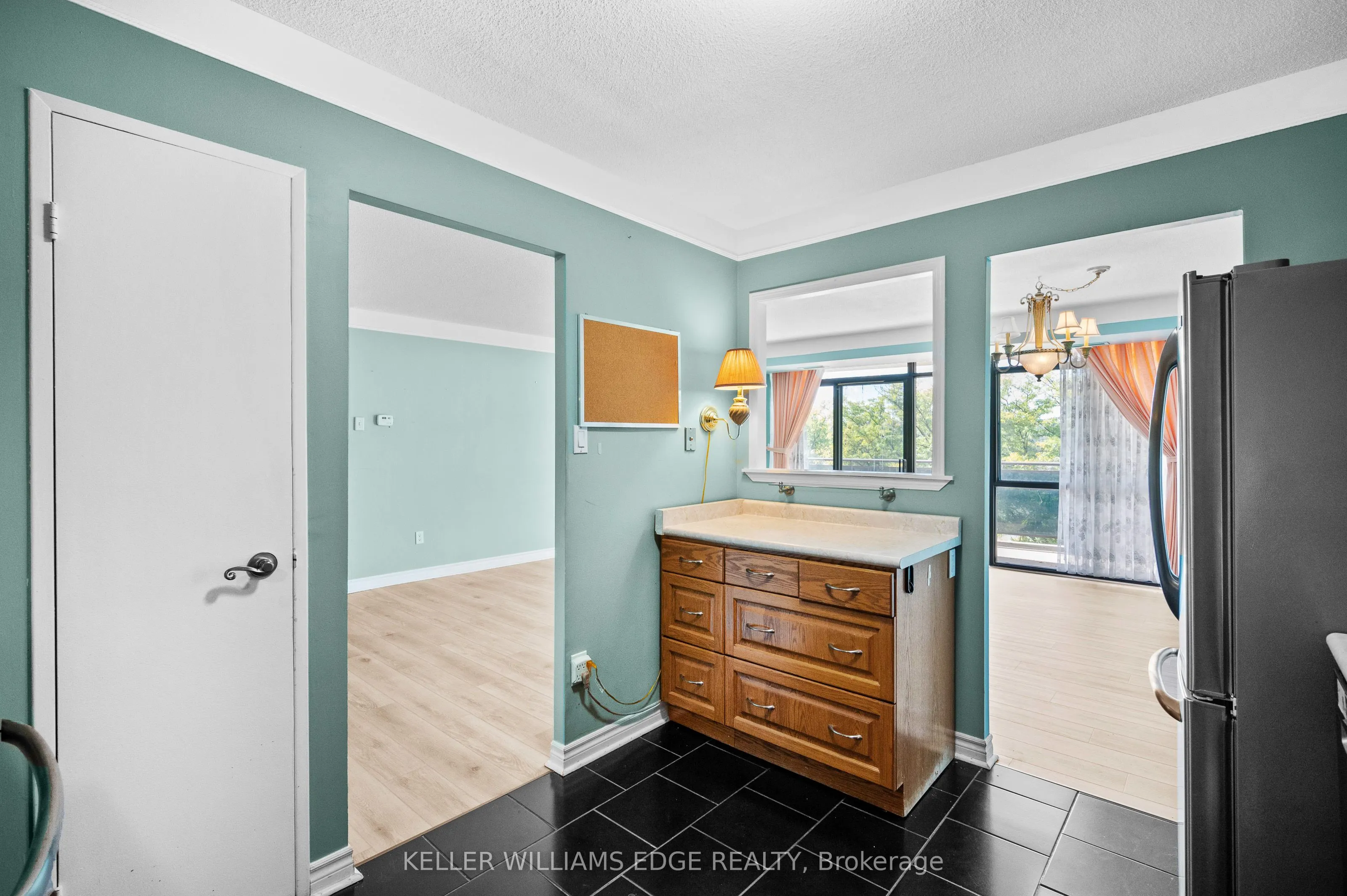 301 Frances Avenue, #404
