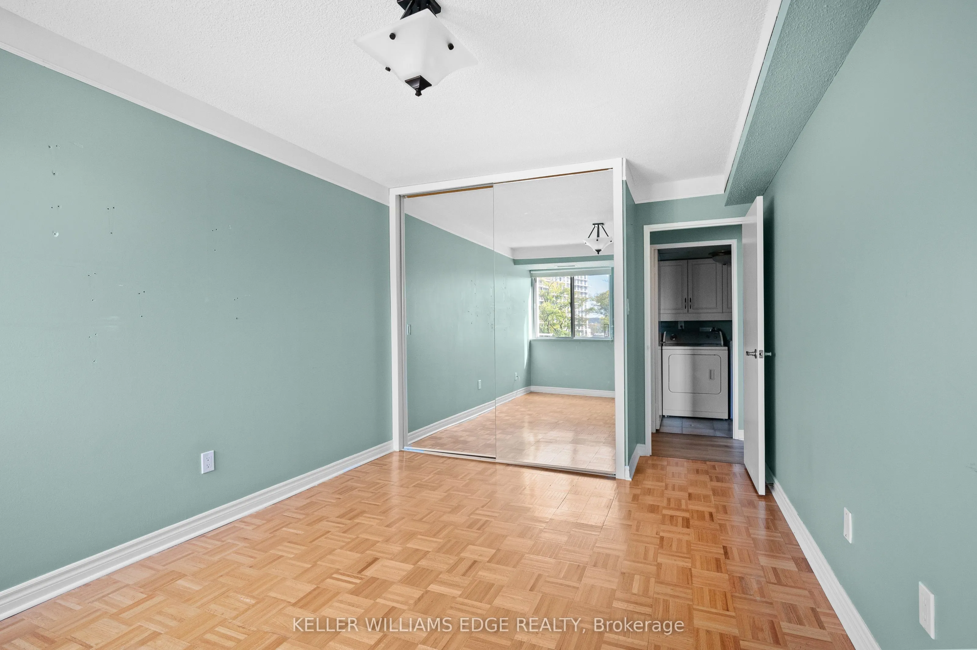 301 Frances Avenue, #404
