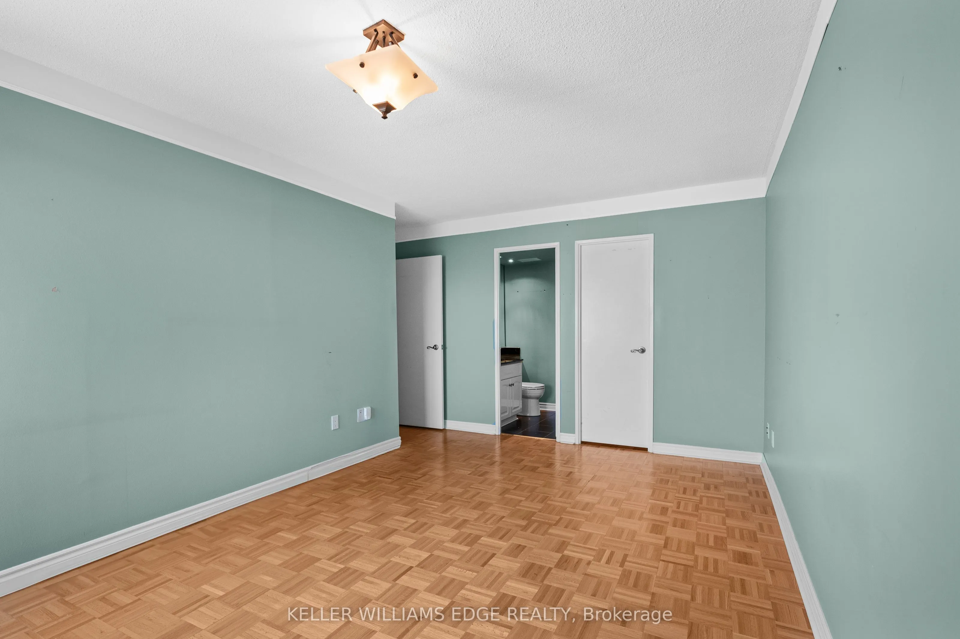 301 Frances Avenue, #404