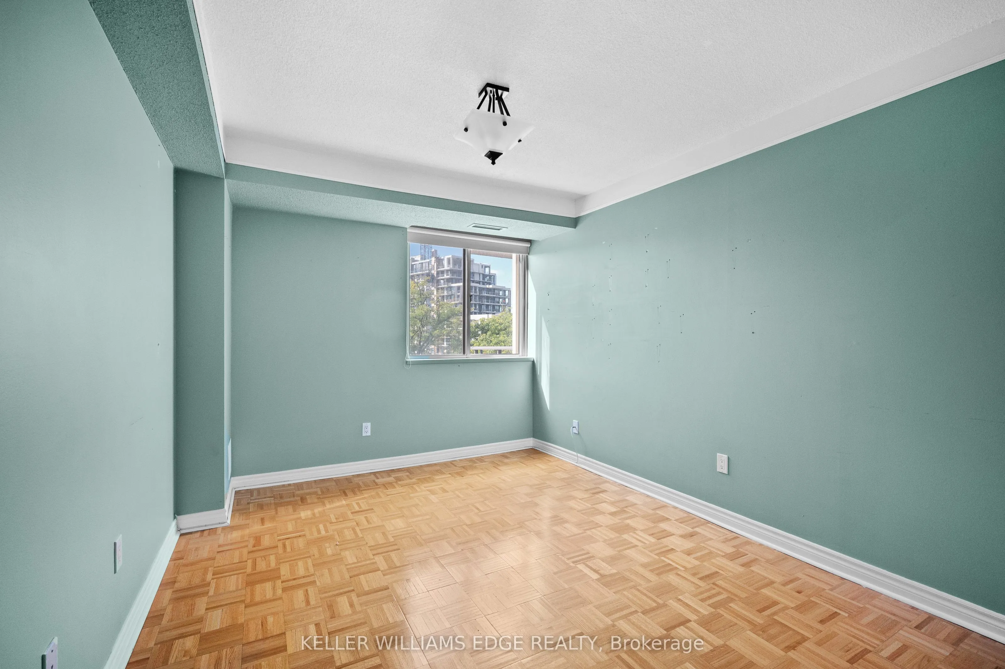 301 Frances Avenue, #404