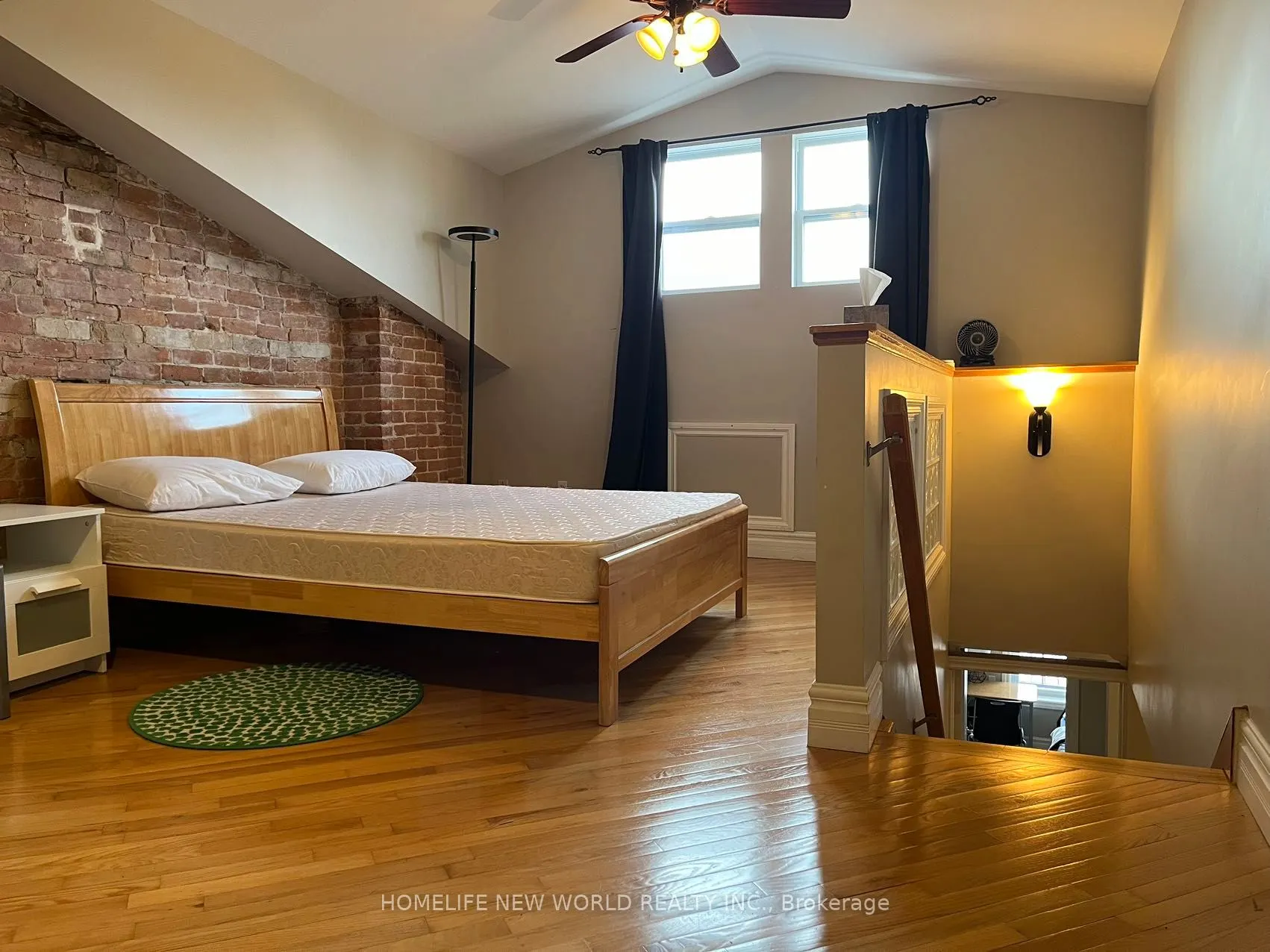 79 King Street W, #501