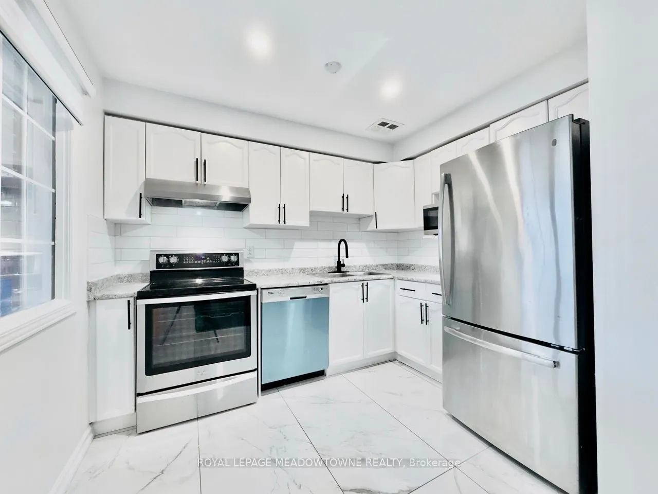 19 Galileo Boulevard
