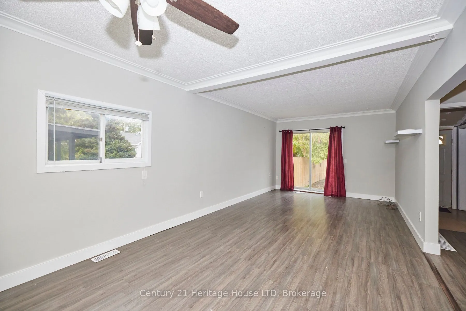 407 Welland Avenue