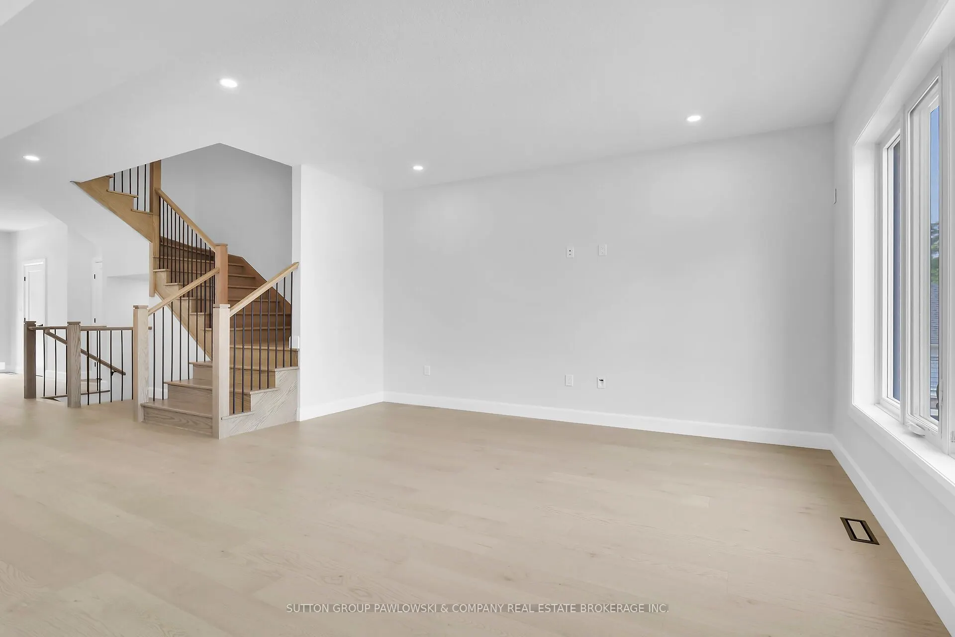 414 Old Wonderland Road #31
