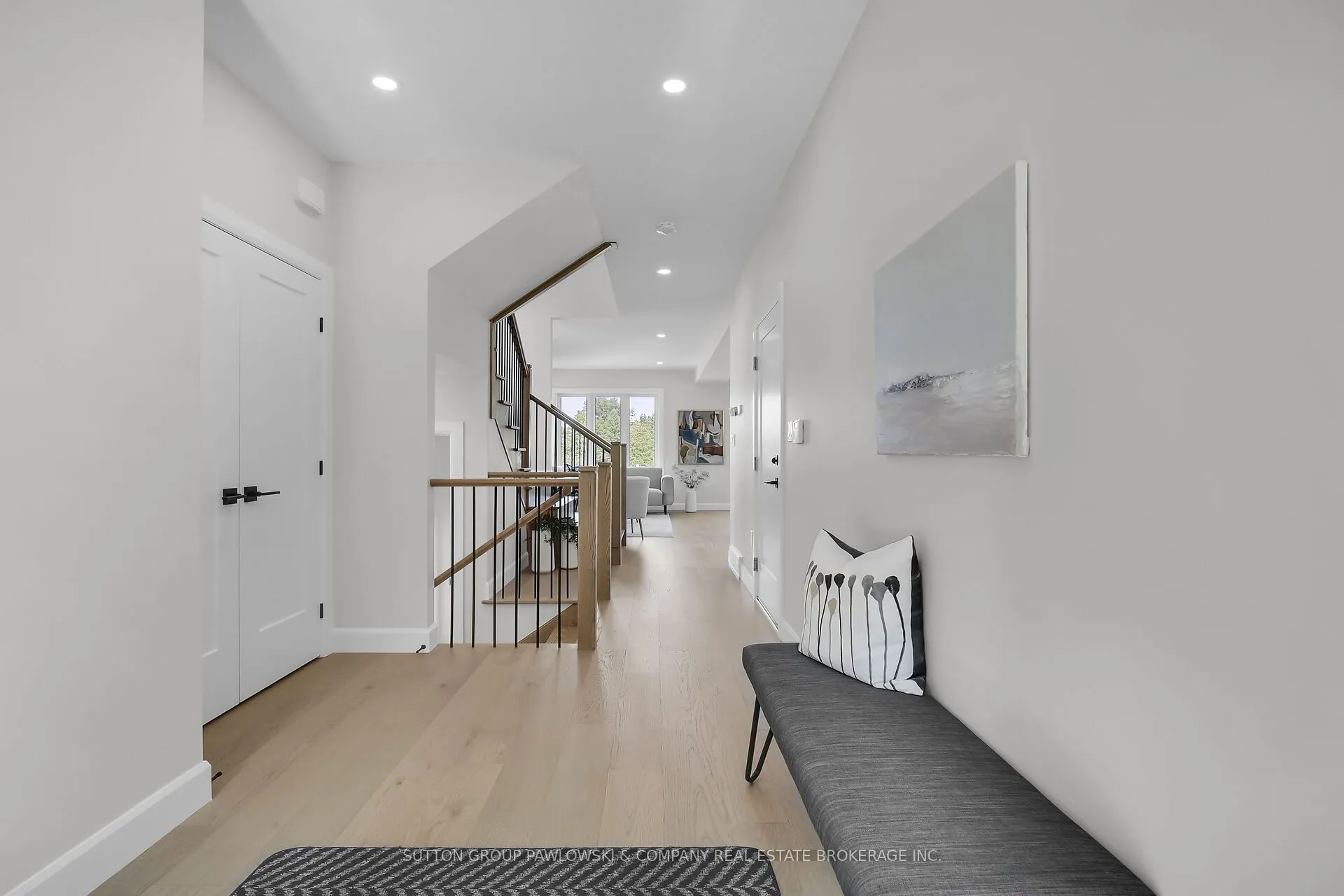414 Old Wonderland Road #33