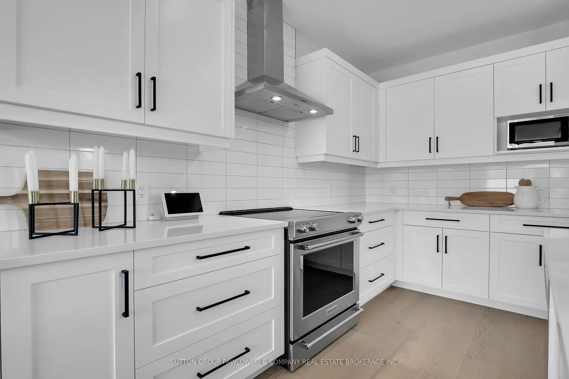 414 Old Wonderland Road #33