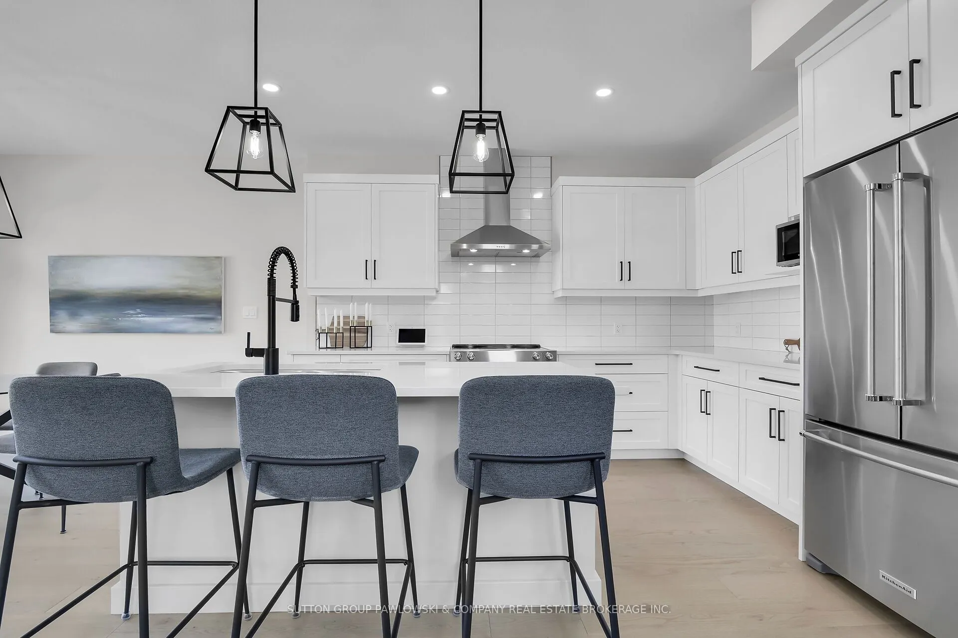 414 Old Wonderland Road #33