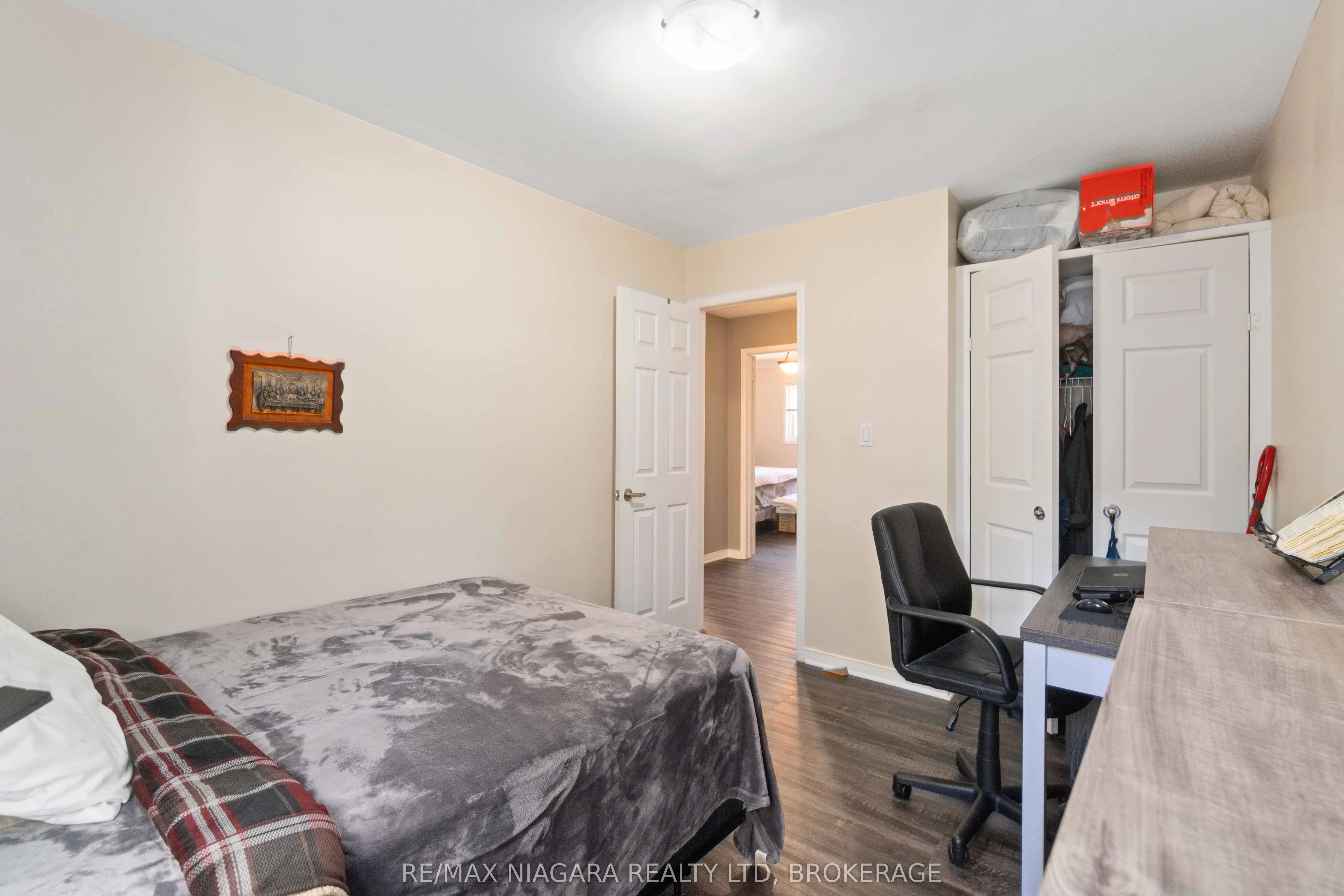 14 Meadowbrook Lane