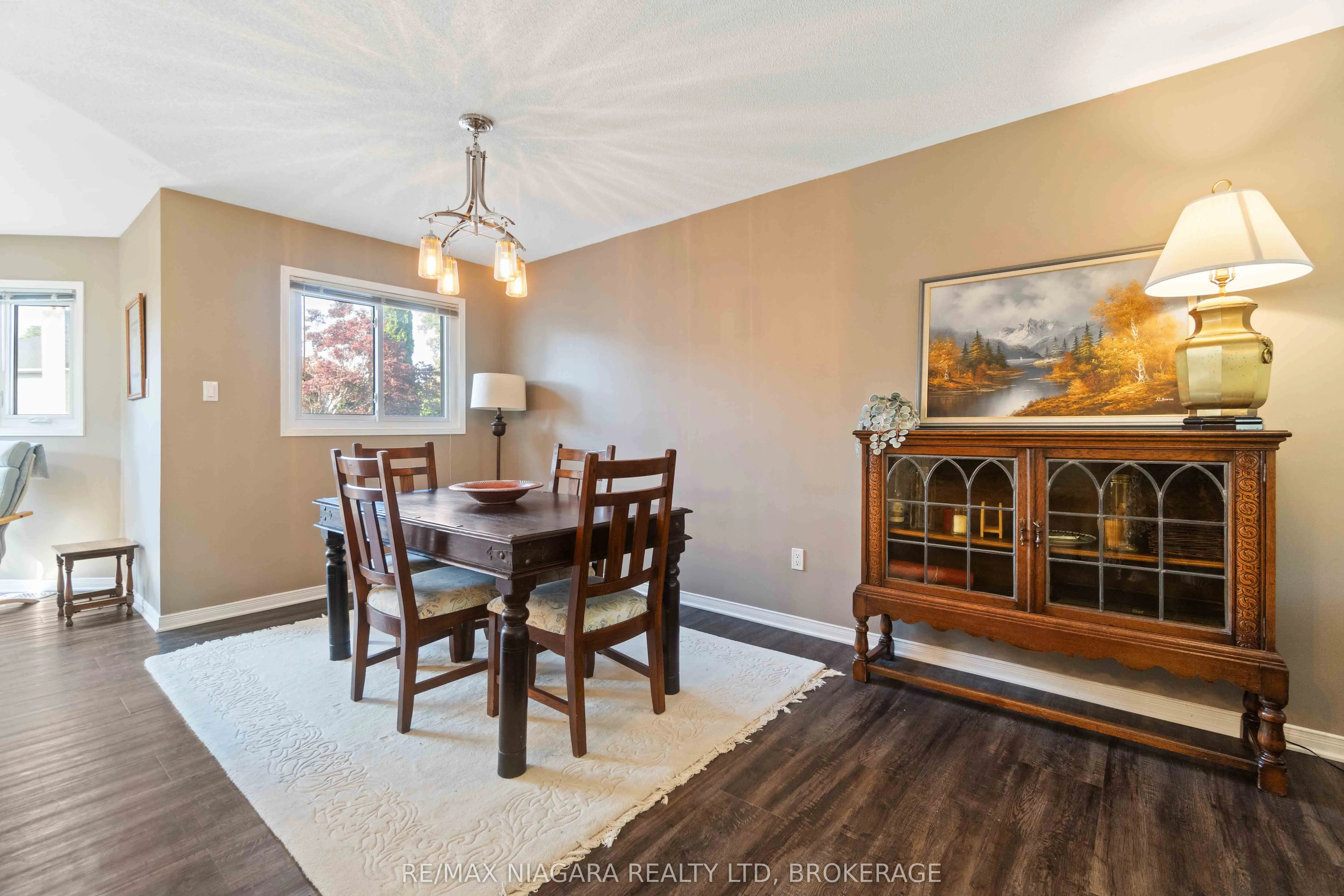 14 Meadowbrook Lane