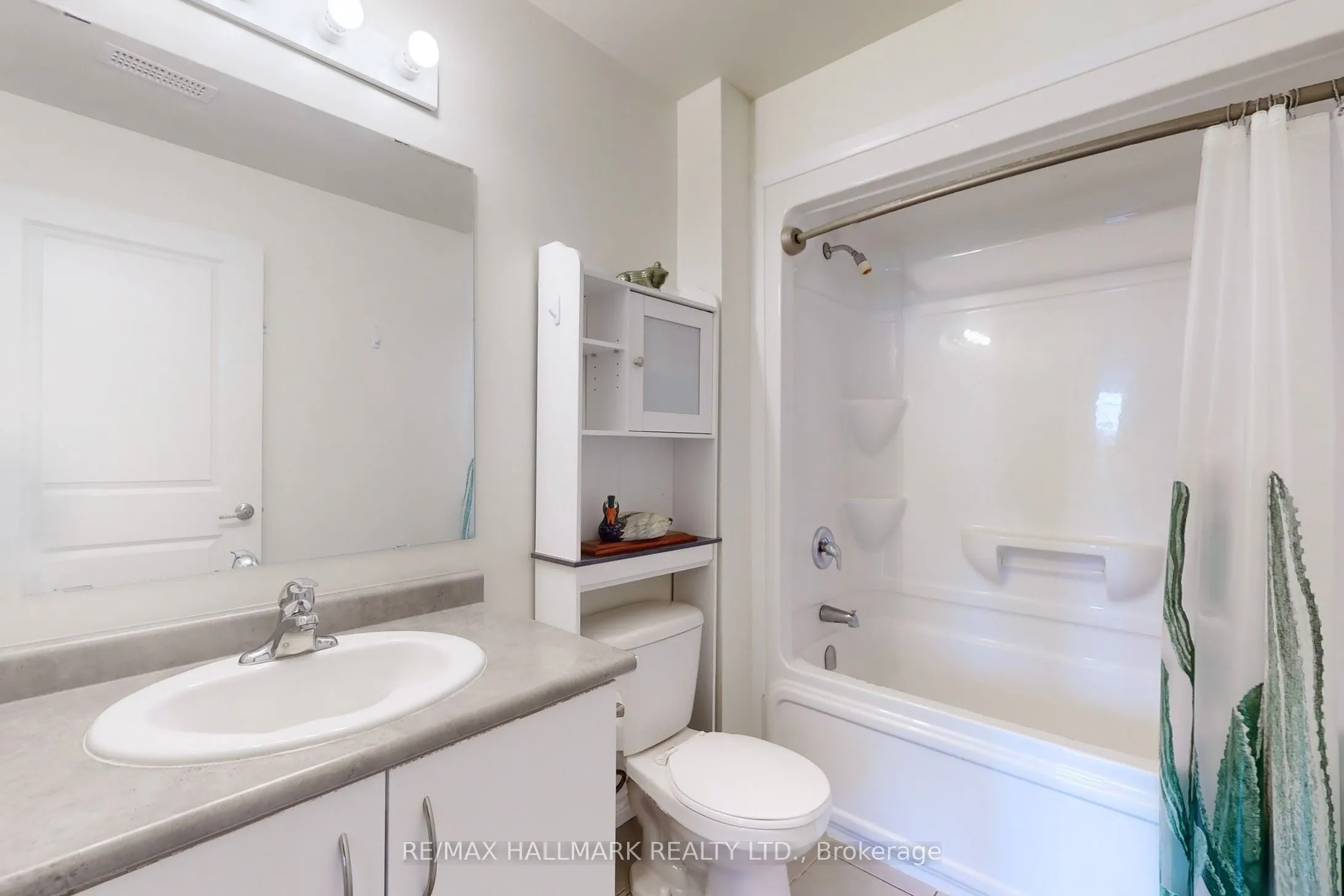 1077 Gordon Street, #315