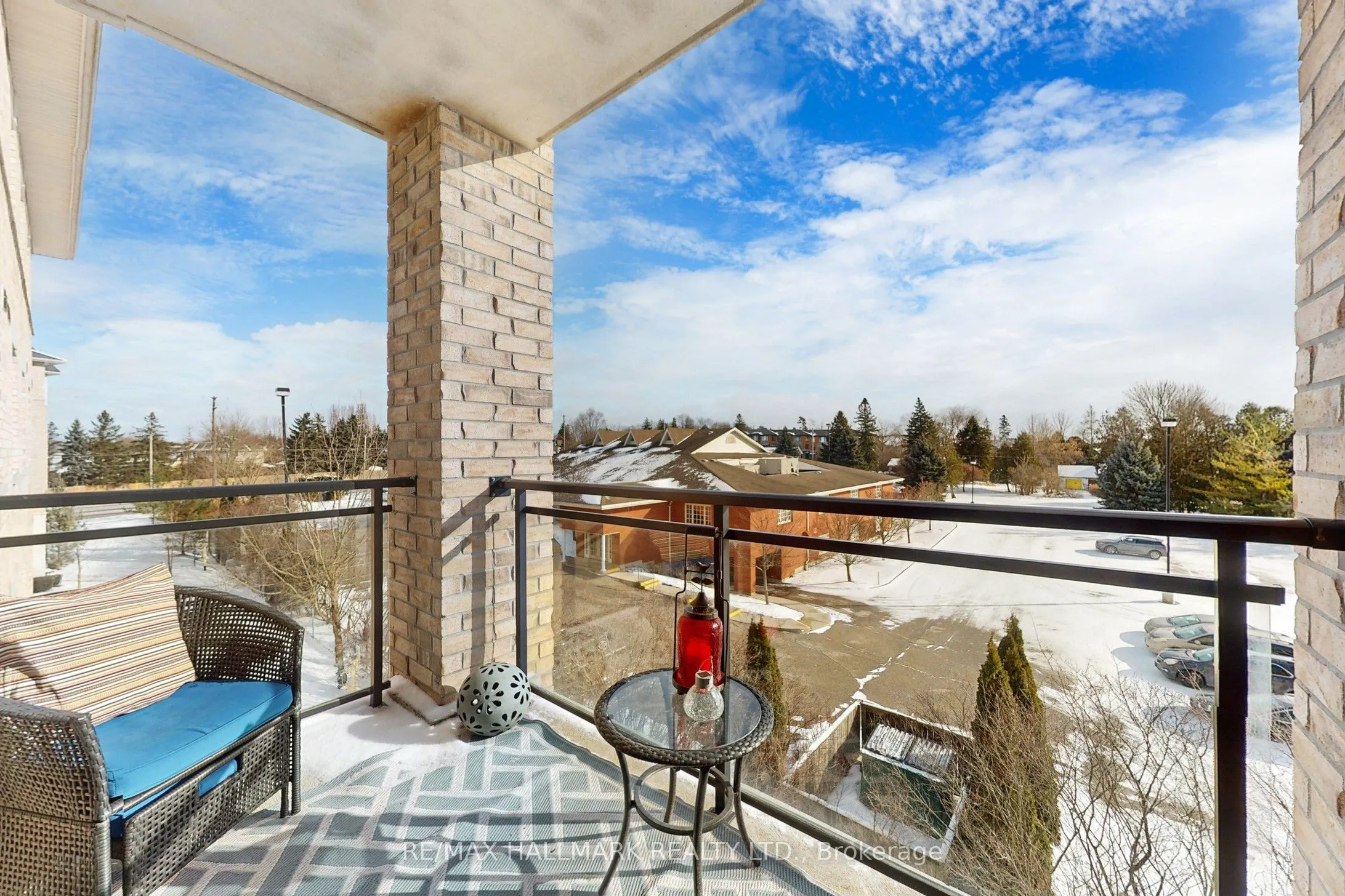 1077 Gordon Street, #315