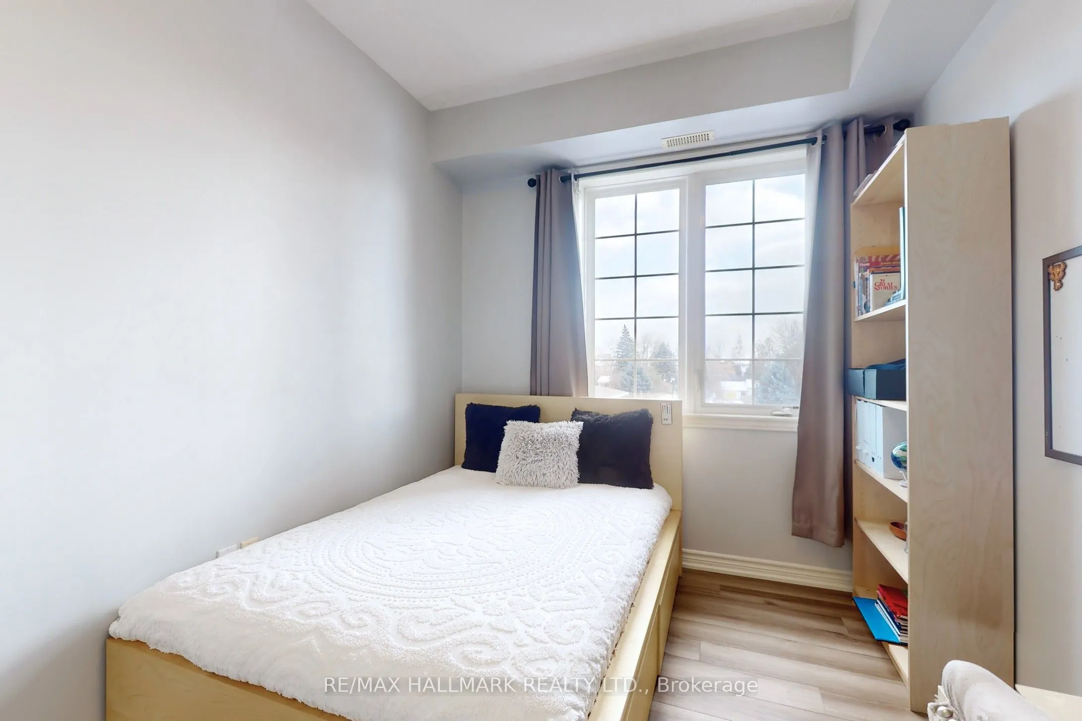 1077 Gordon Street, #315
