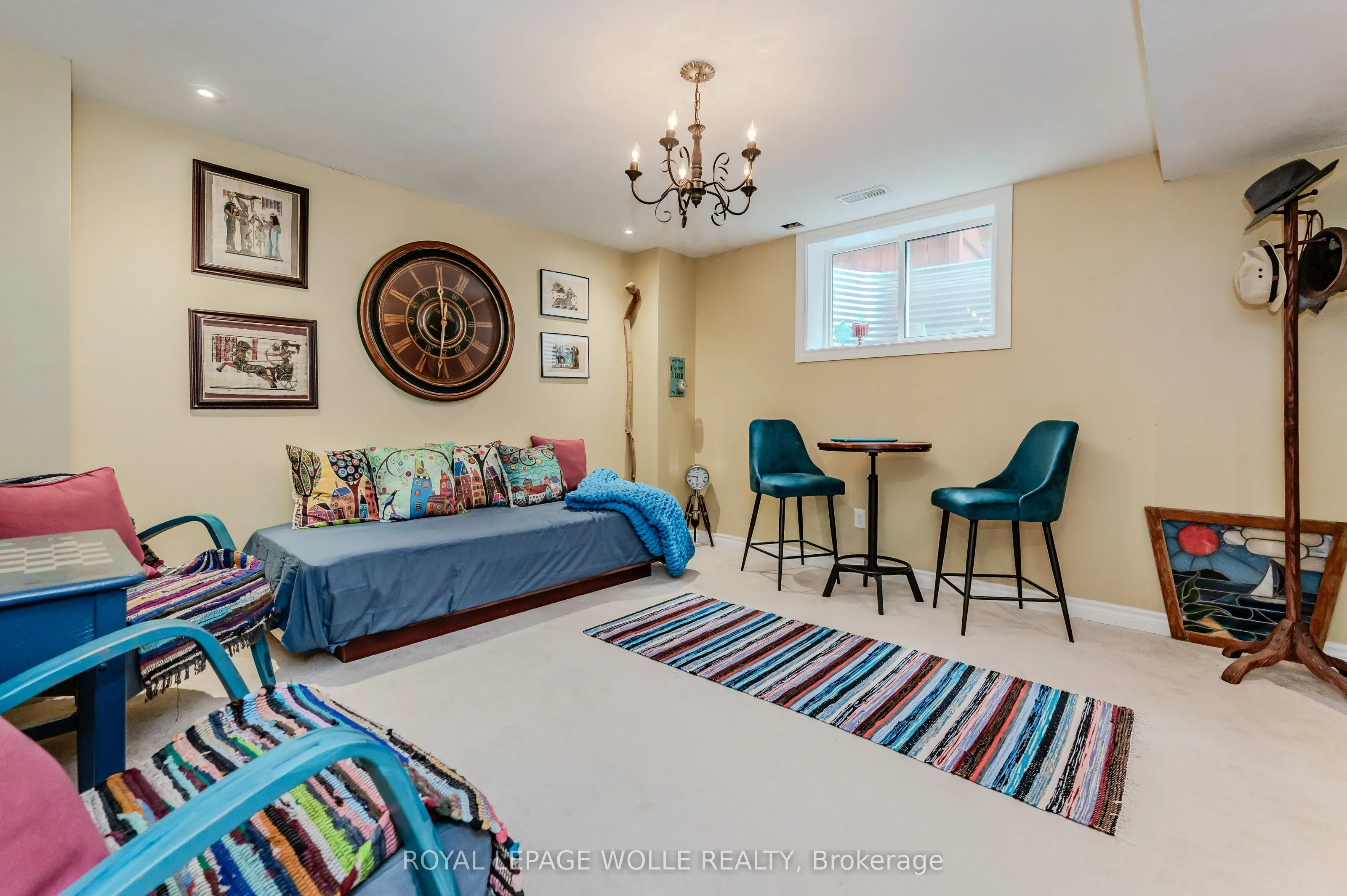 565 Sundew Drive