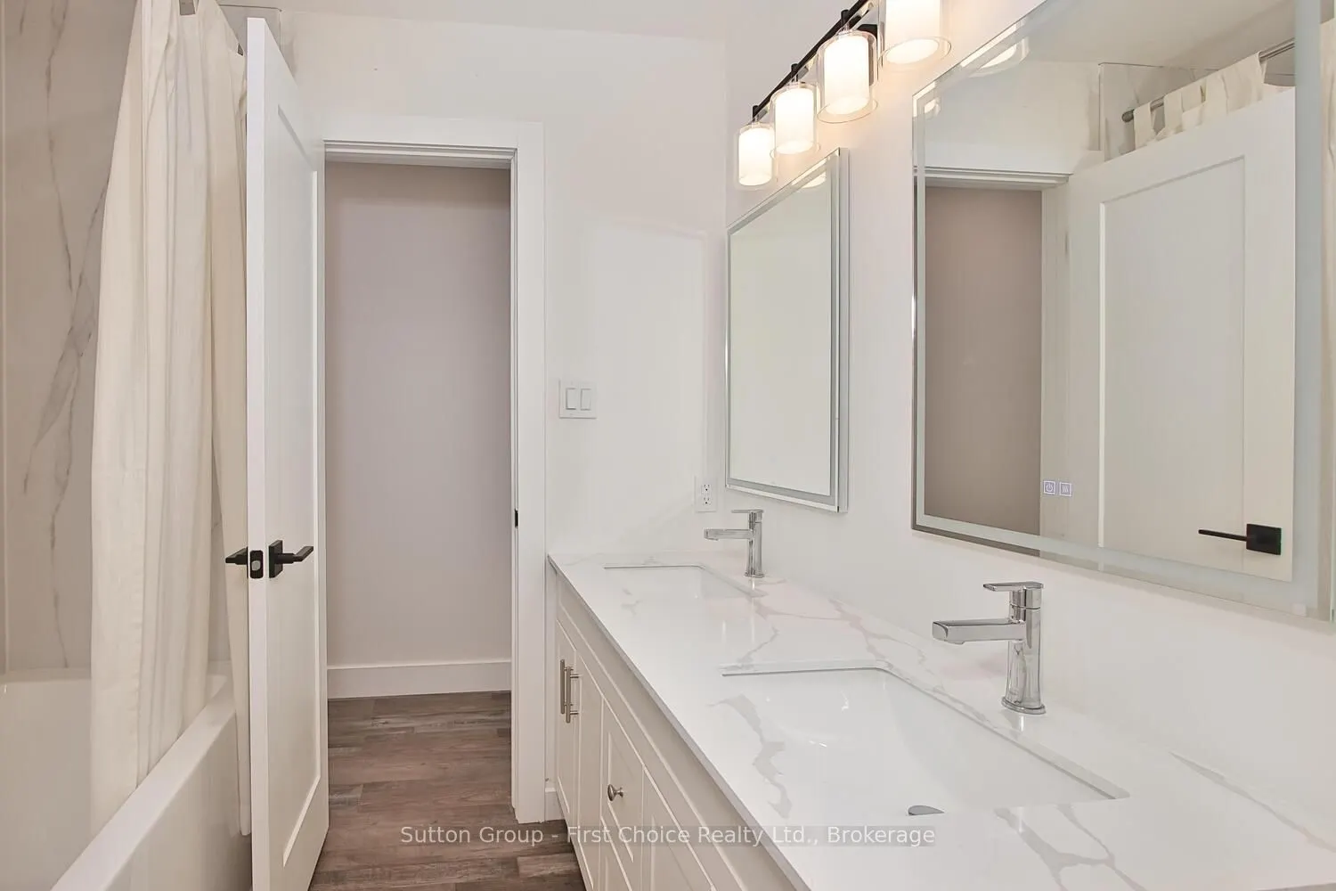 131 BRIARHILL Drive