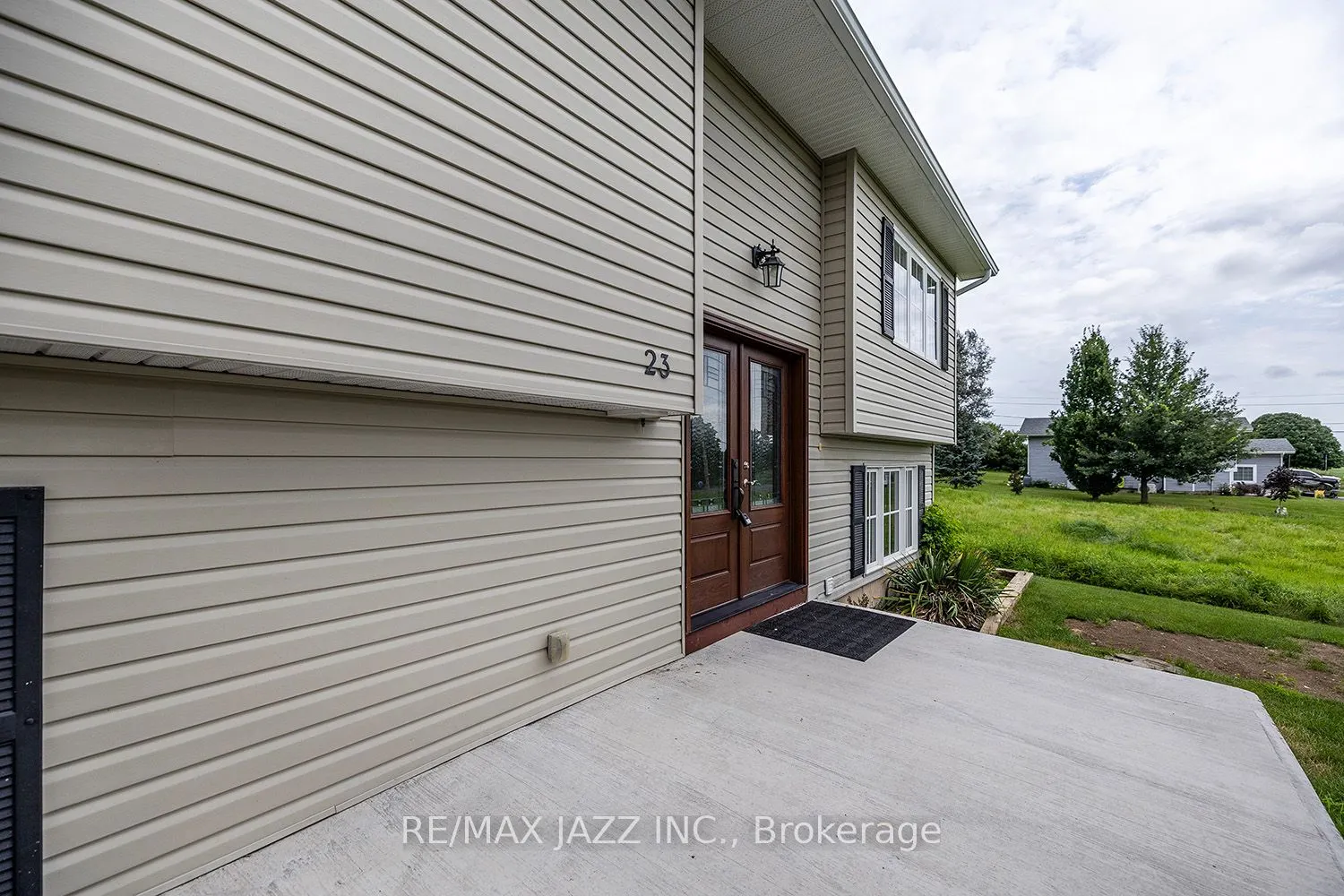 23 Bayview Drive