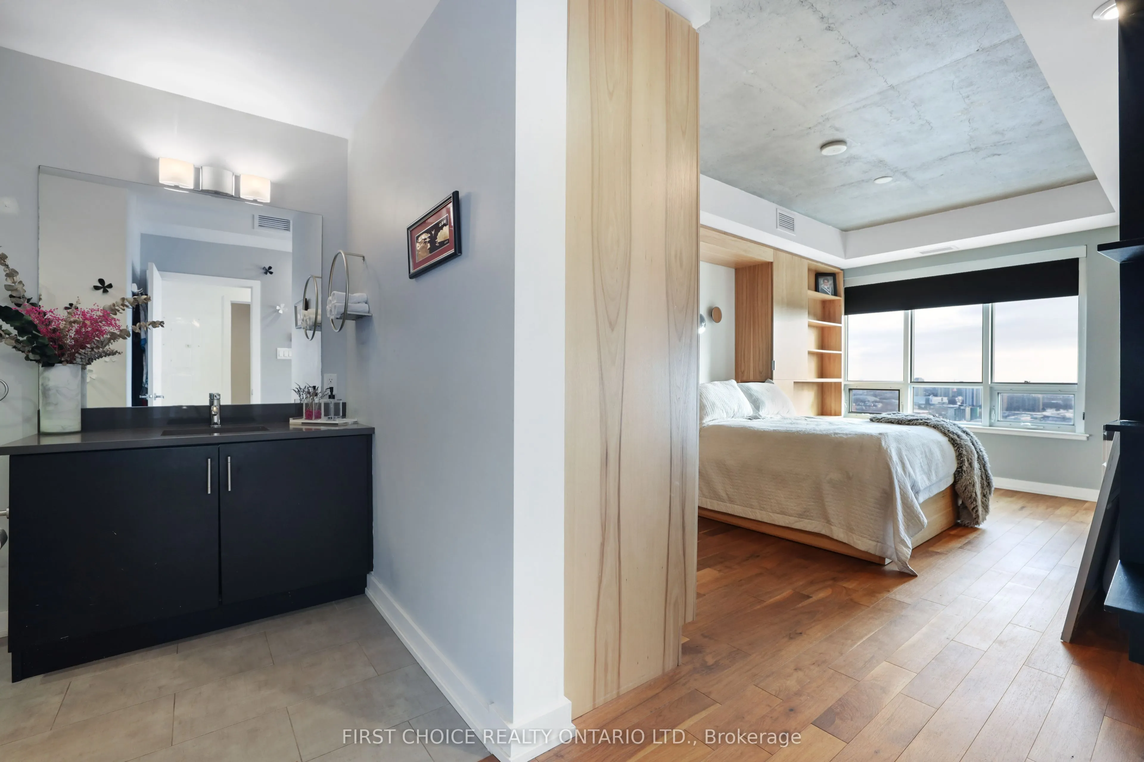 195 Besserer Street, #2701
