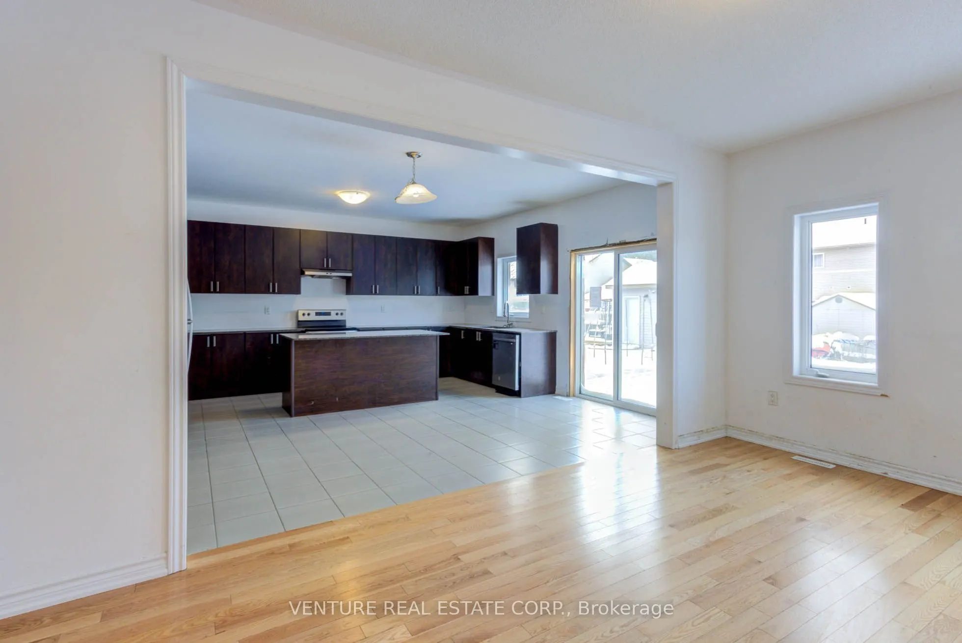 251 Ridley Crescent