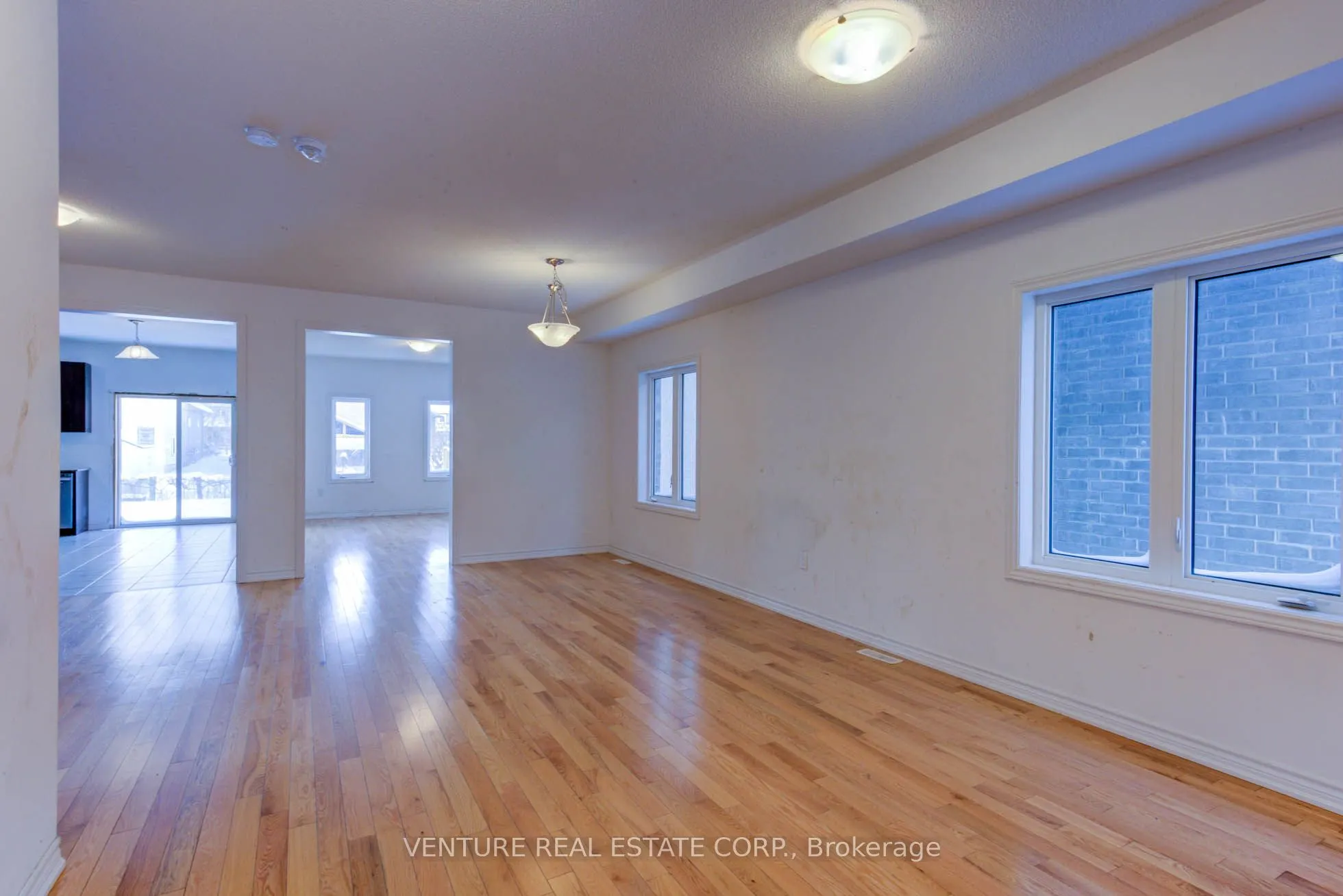 251 Ridley Crescent