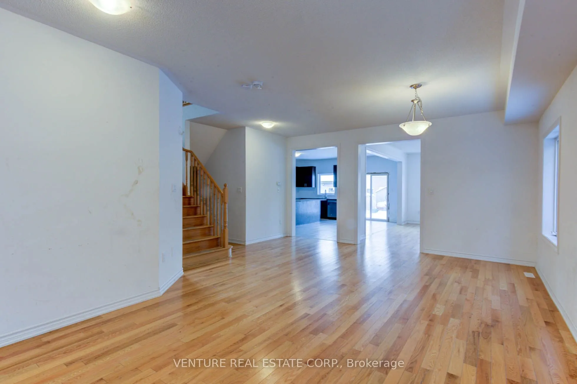 251 Ridley Crescent