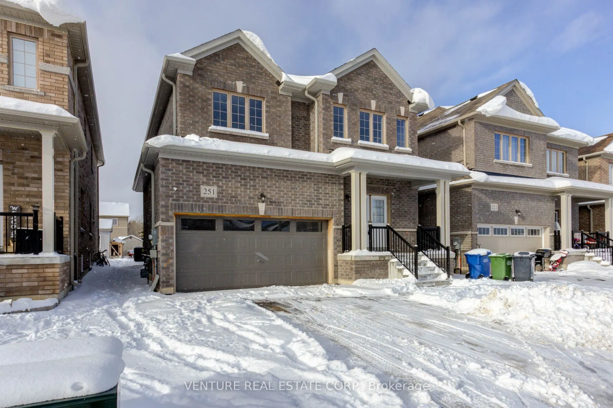 251 Ridley Crescent