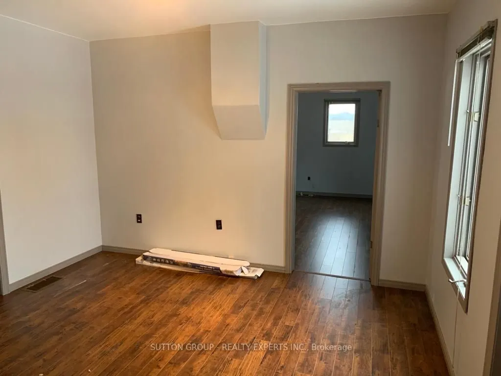 6272 Colonel Talbot Road