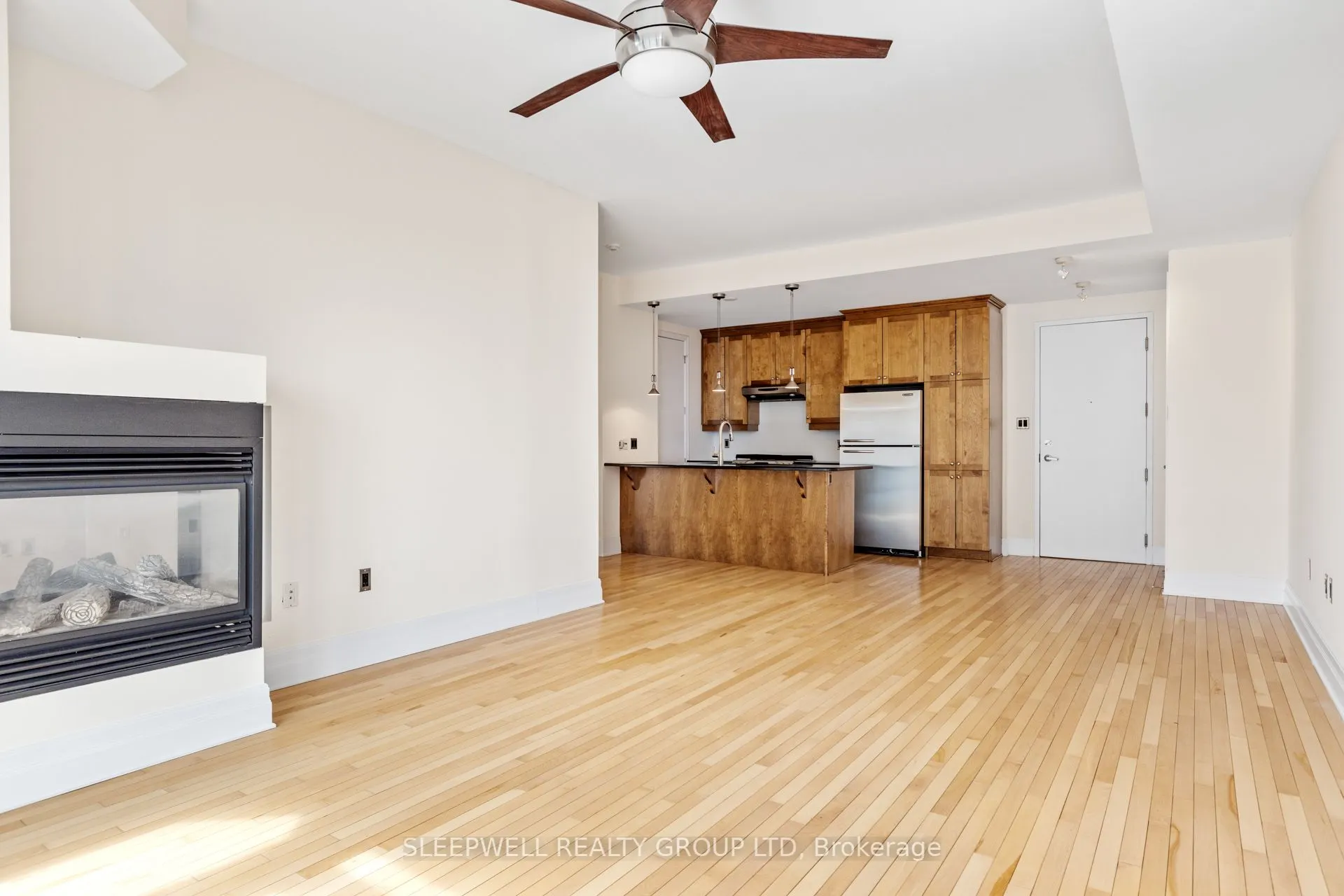 420 Berkley Avenue #706