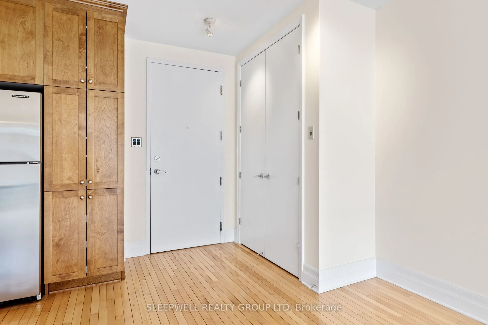 420 Berkley Avenue #706