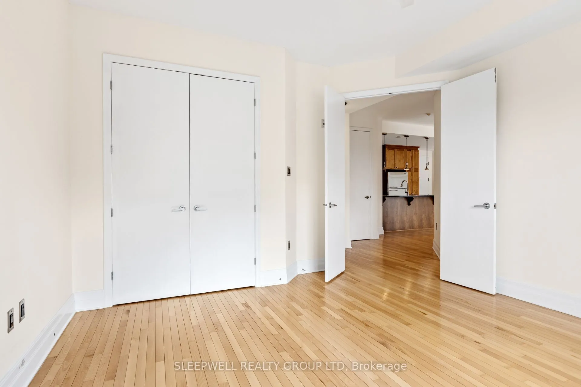 420 Berkley Avenue #706