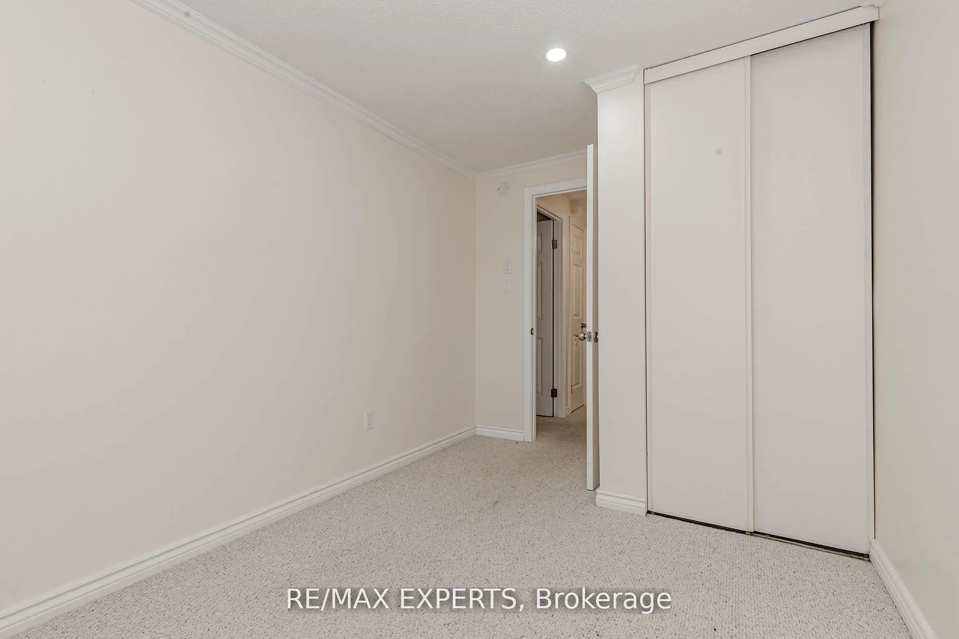 34 Bow Valley Drive, #9