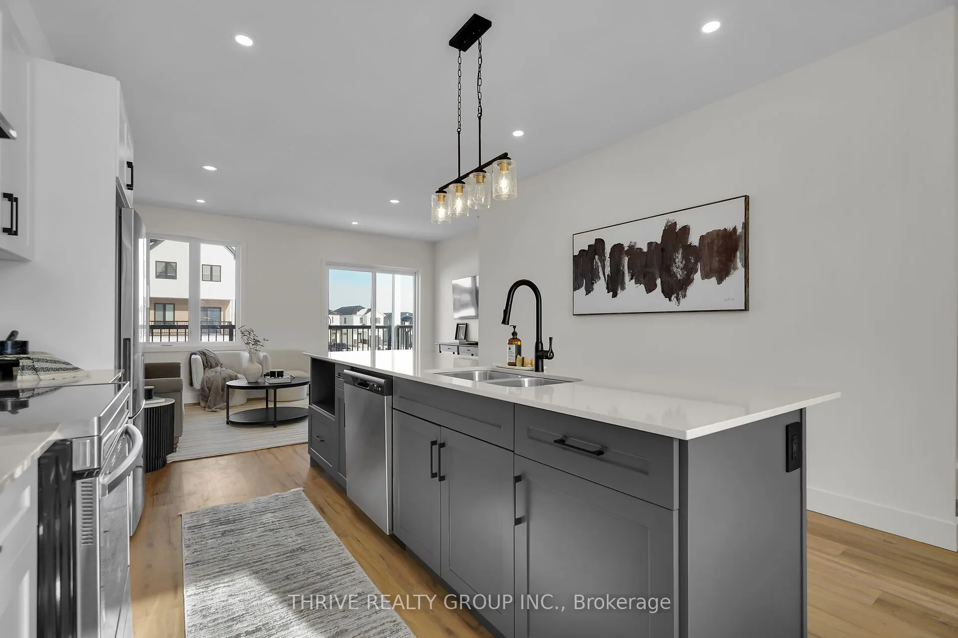 1595 Capri Crescent, #82