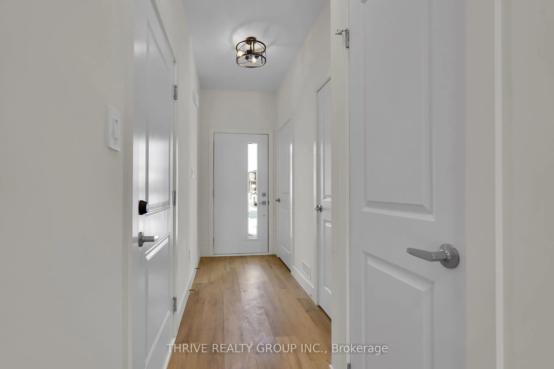 1595 Capri Crescent, #82