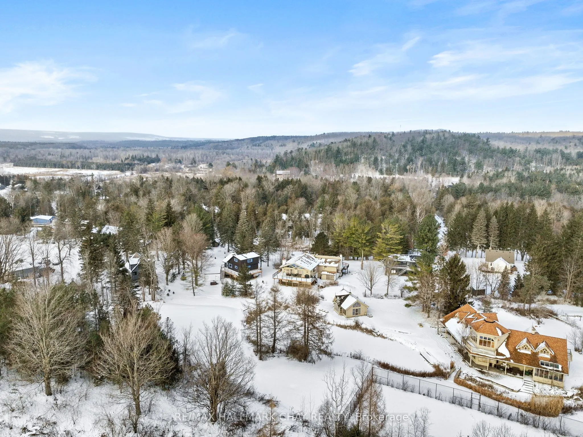 61 Pine River Crescent