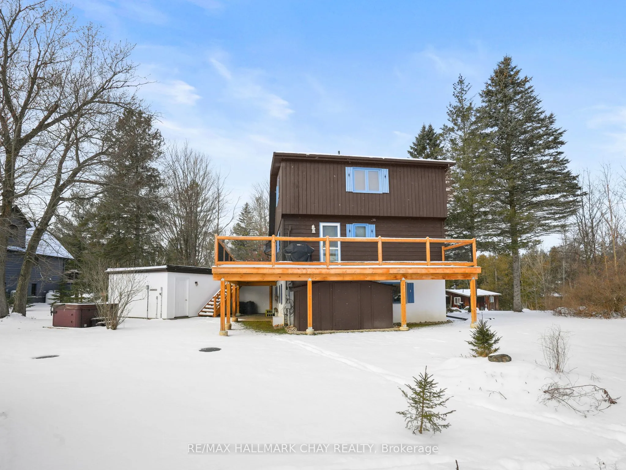 61 Pine River Crescent