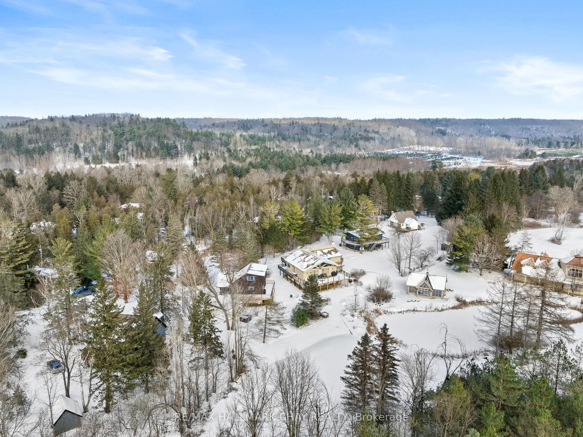 61 Pine River Crescent