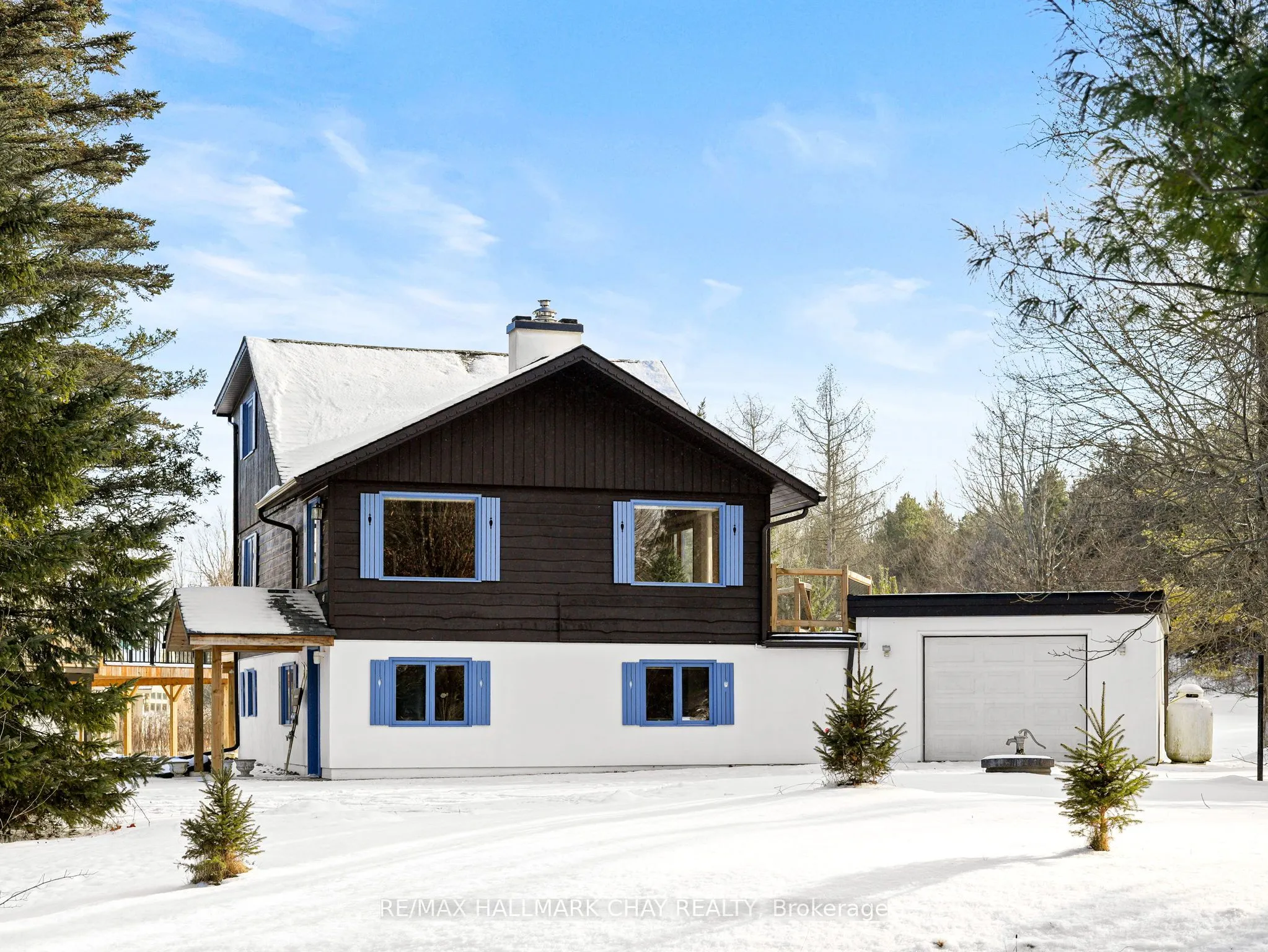 61 Pine River Crescent