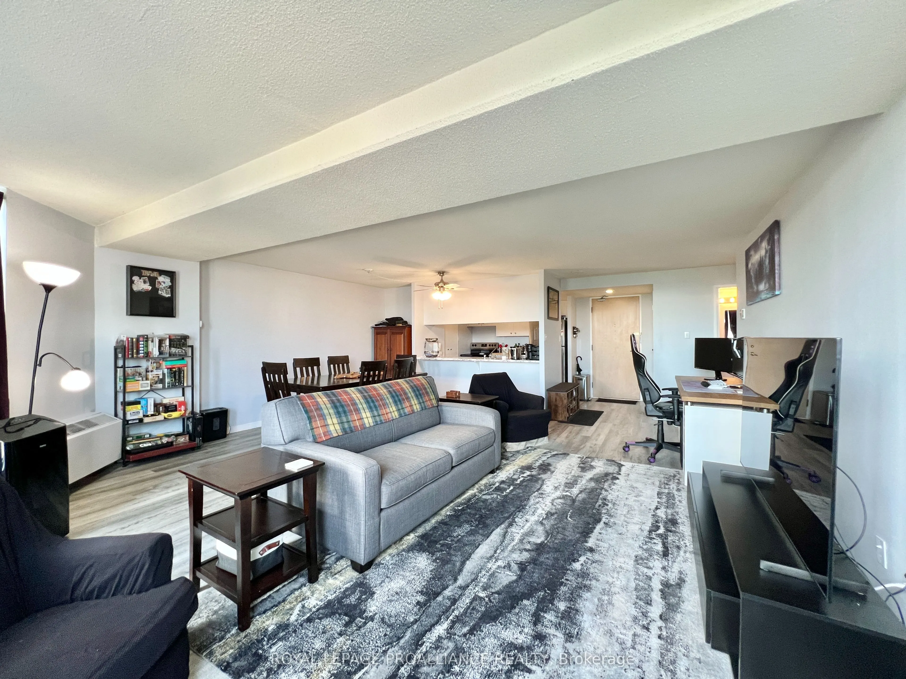 350 Front Street, #406