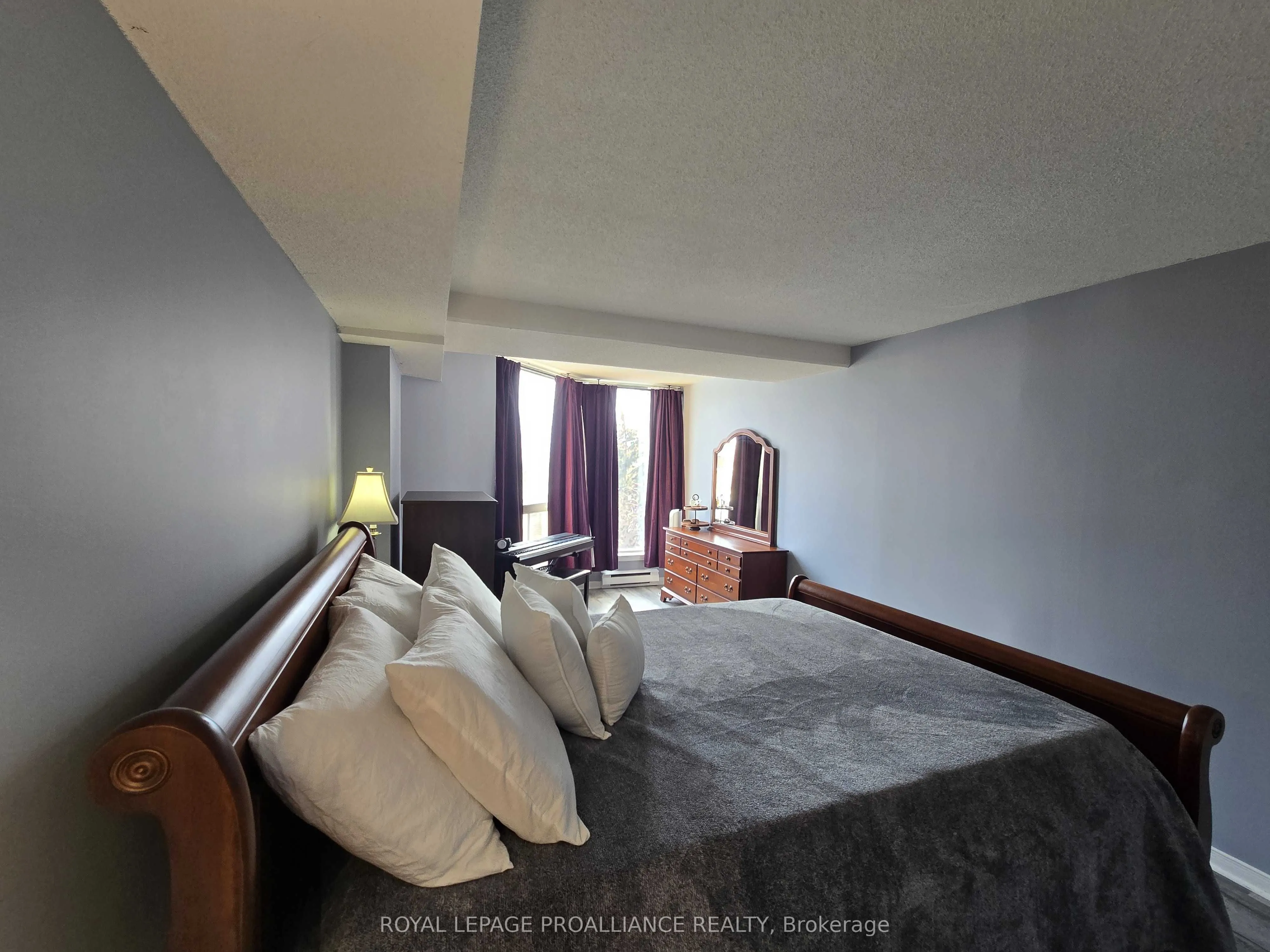 350 Front Street, #406