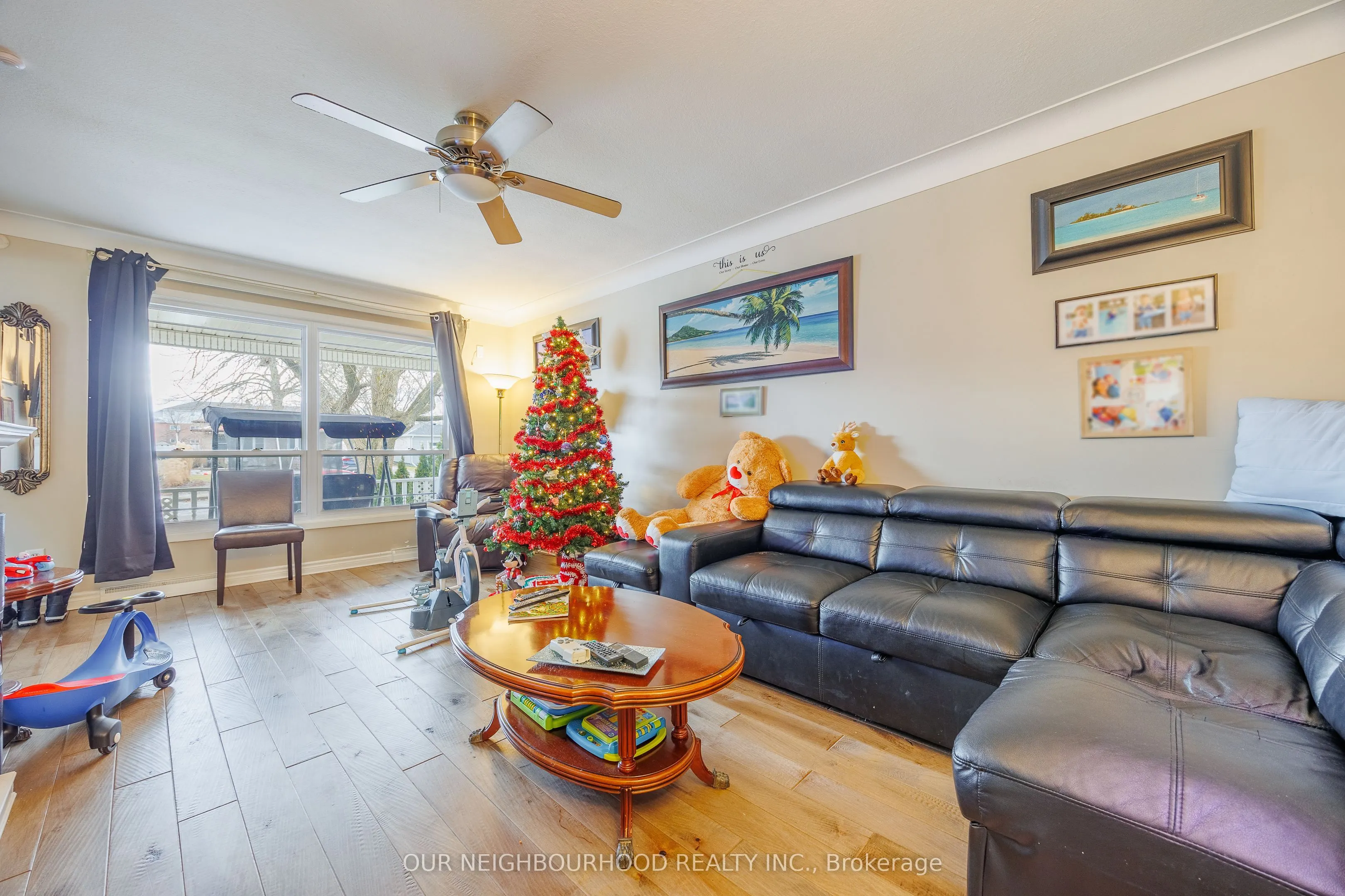 5941 Brooks Crescent