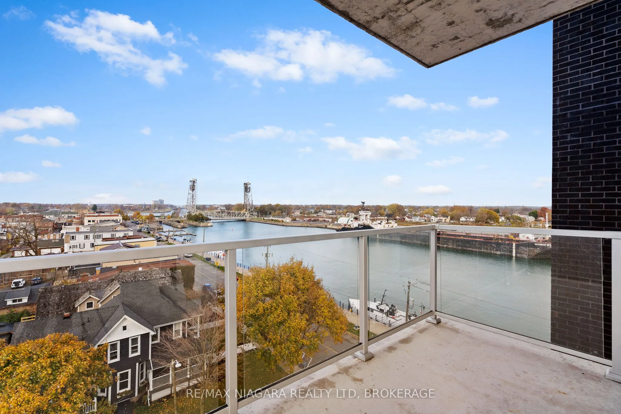 118 West Street #605