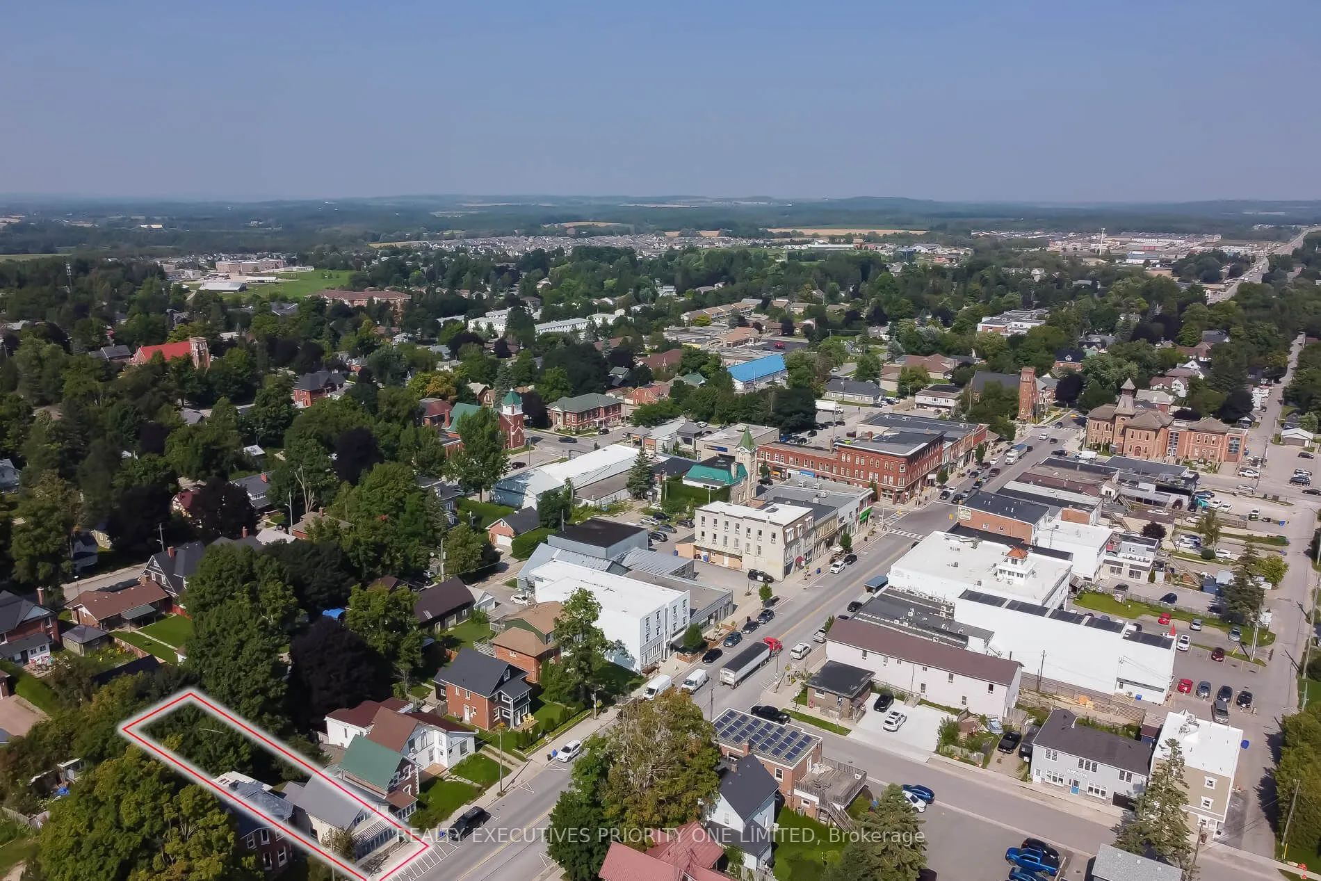 152 Main Street W