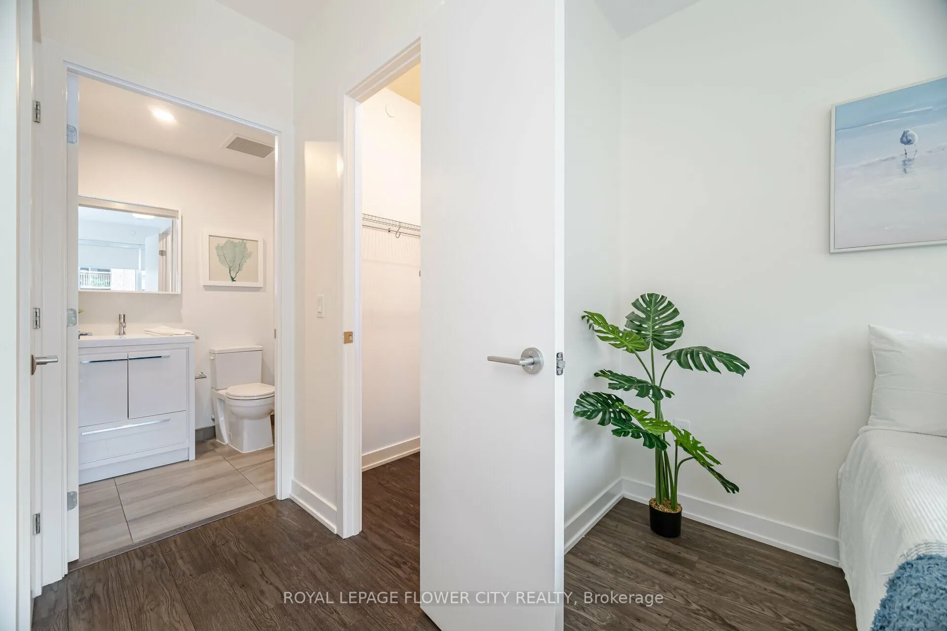 212 King William Street, #604