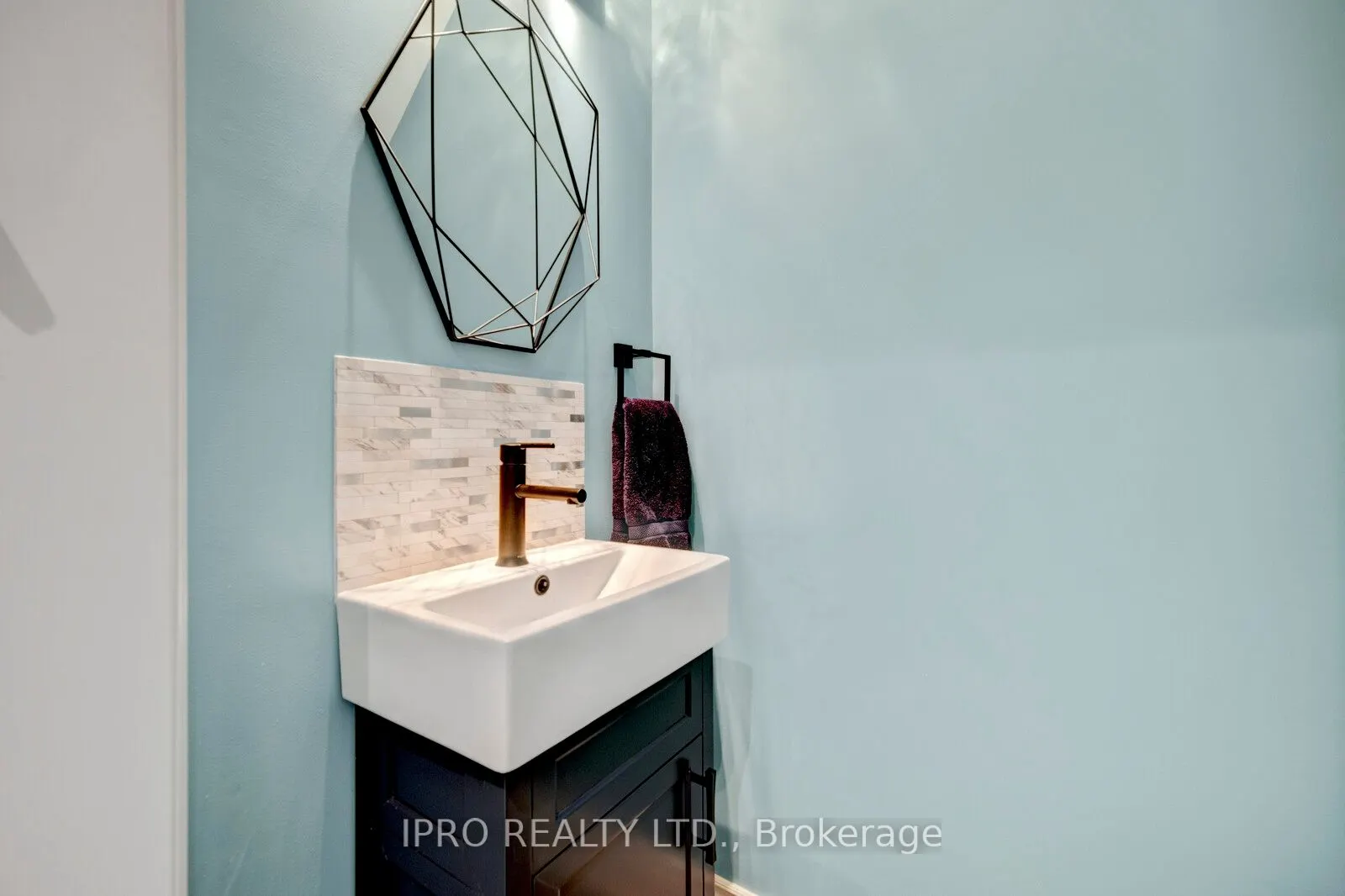 985 Limeridge Road E, #3
