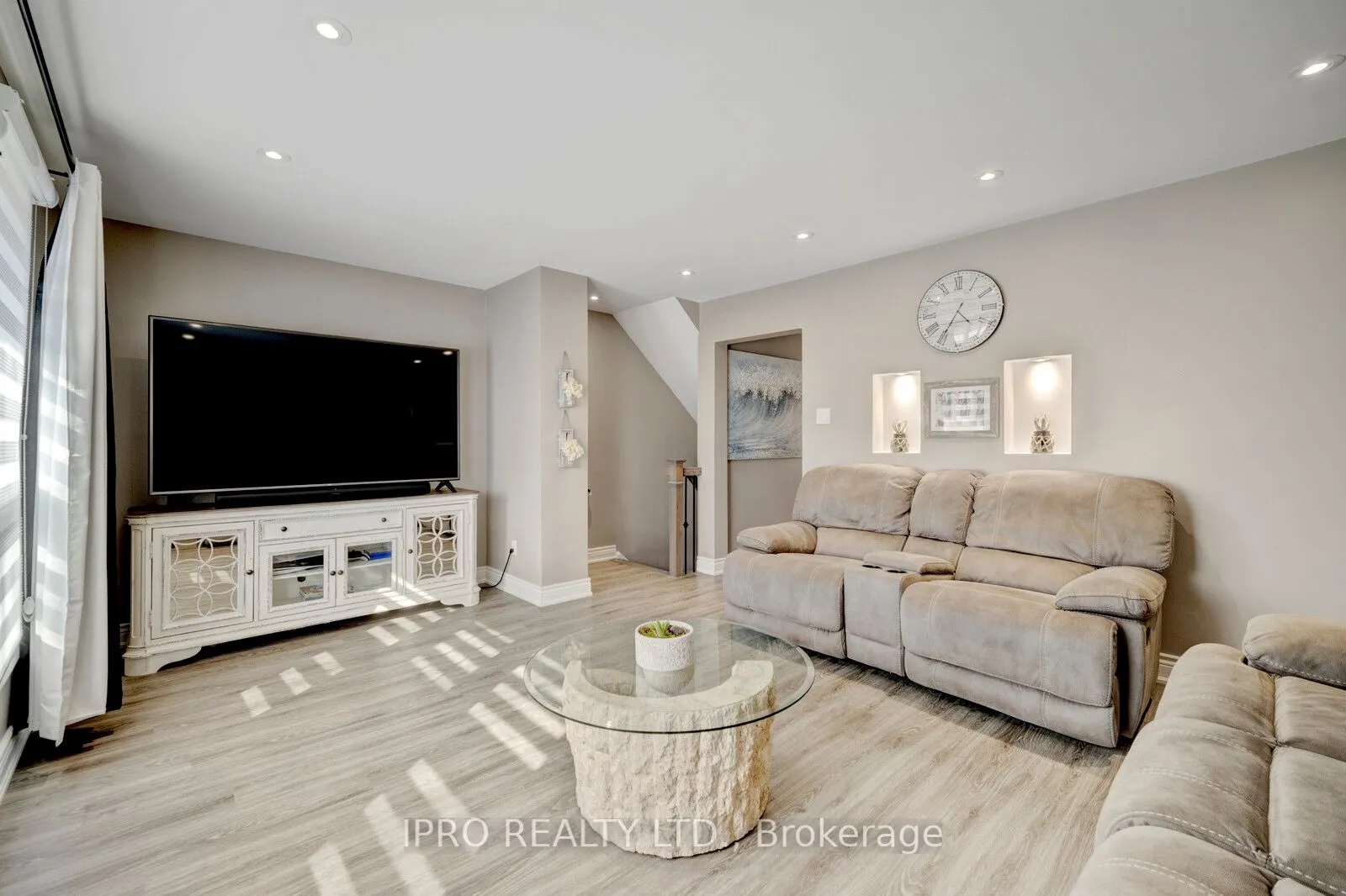 985 Limeridge Road E, #3