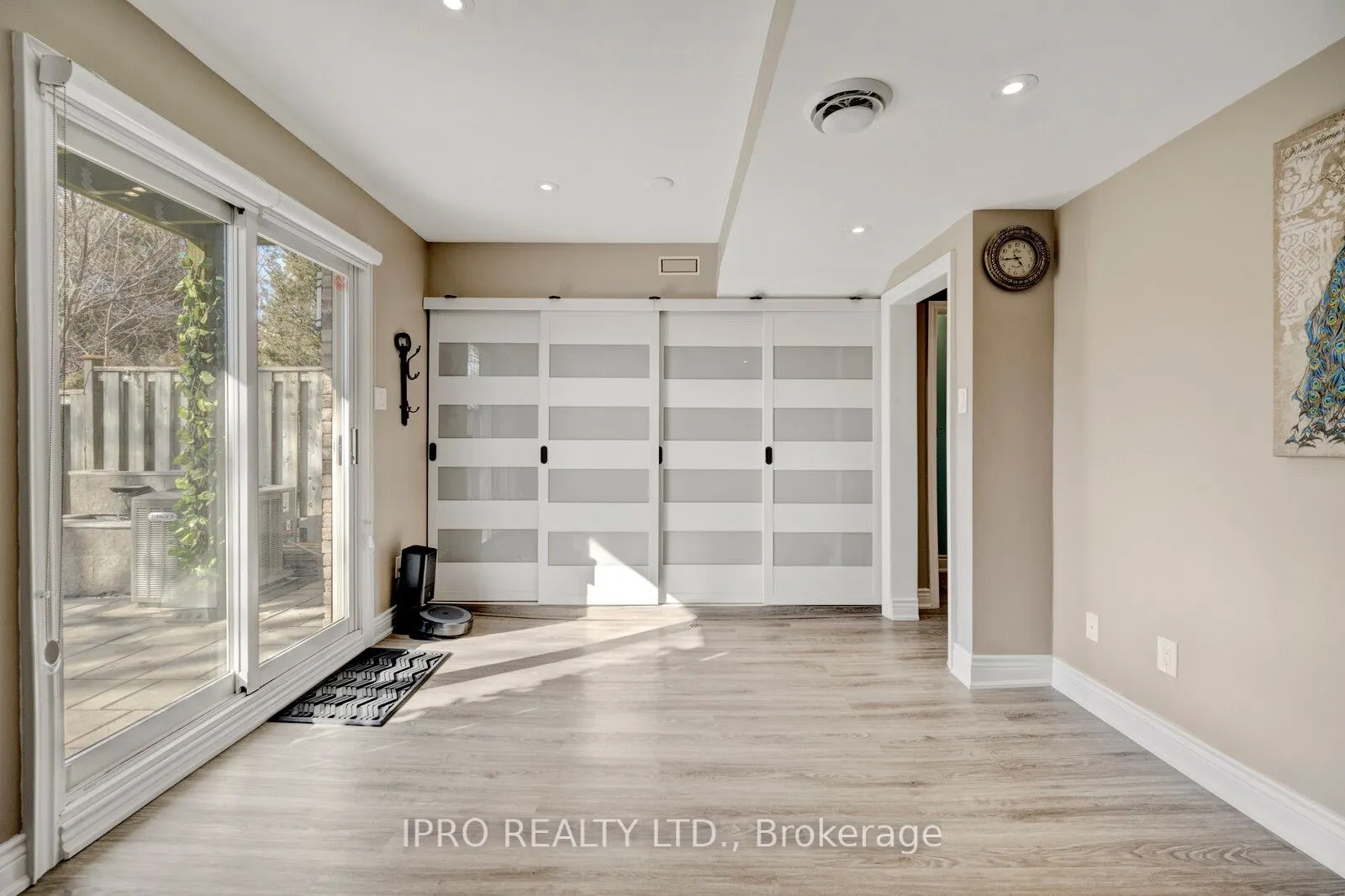 985 Limeridge Road E, #3