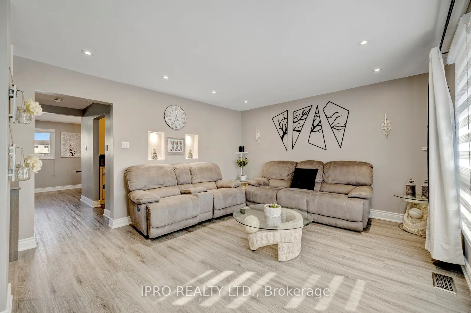 985 Limeridge Road E, #3