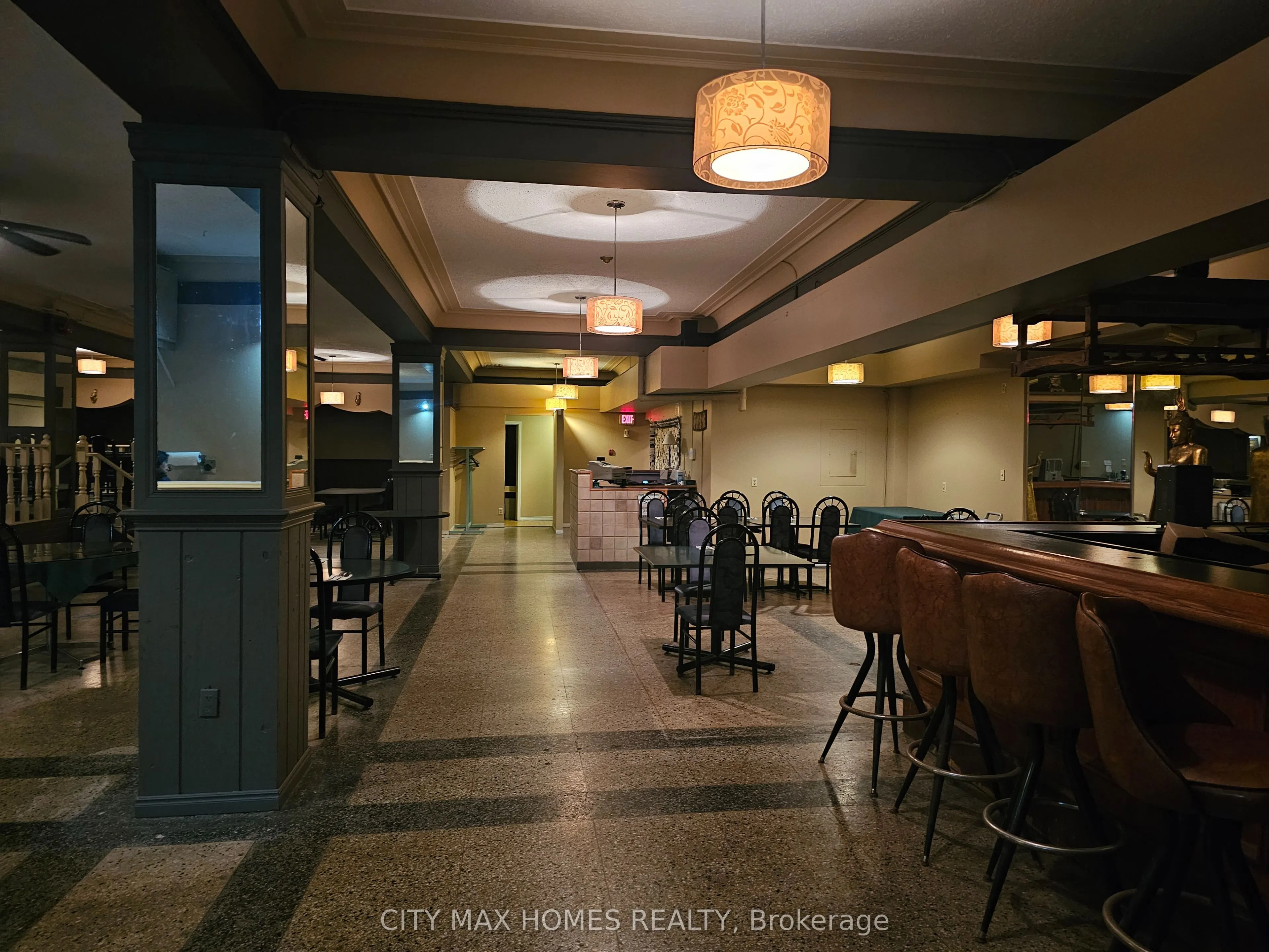 327 OUELLETTE Avenue, #C1