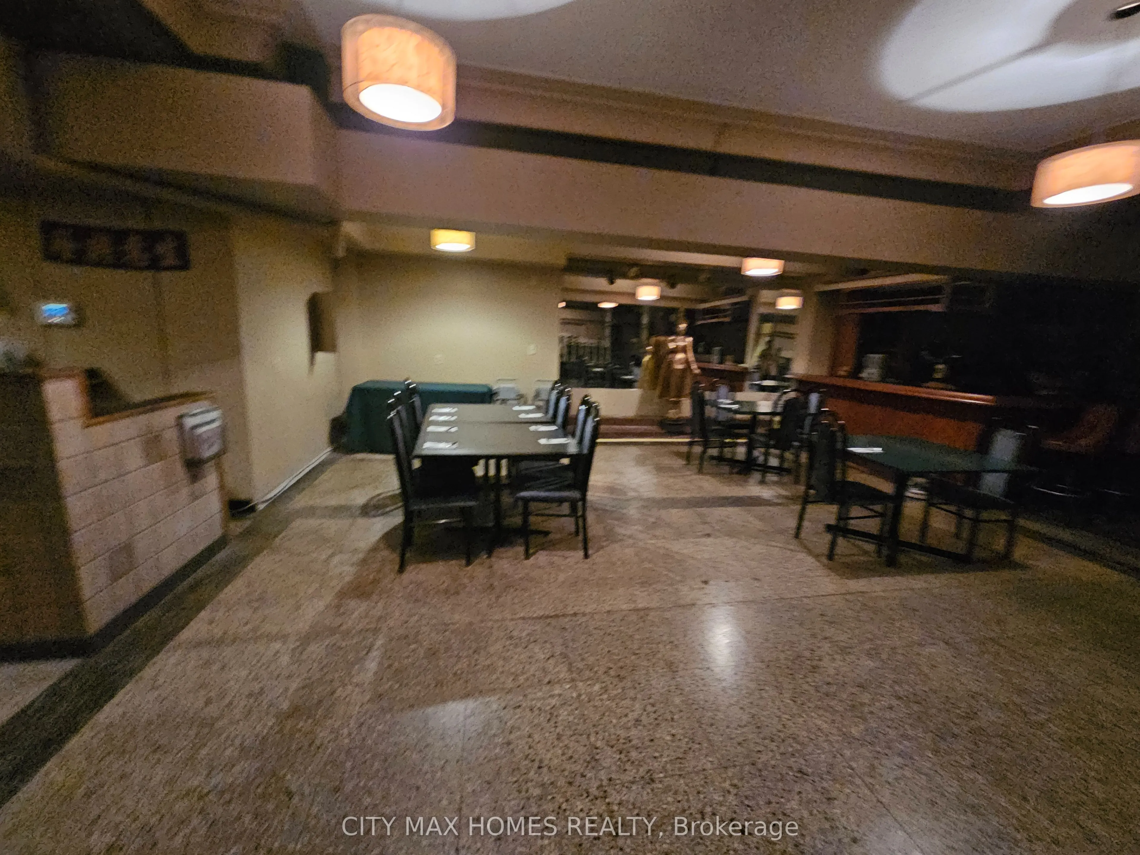 327 OUELLETTE Avenue, #C1