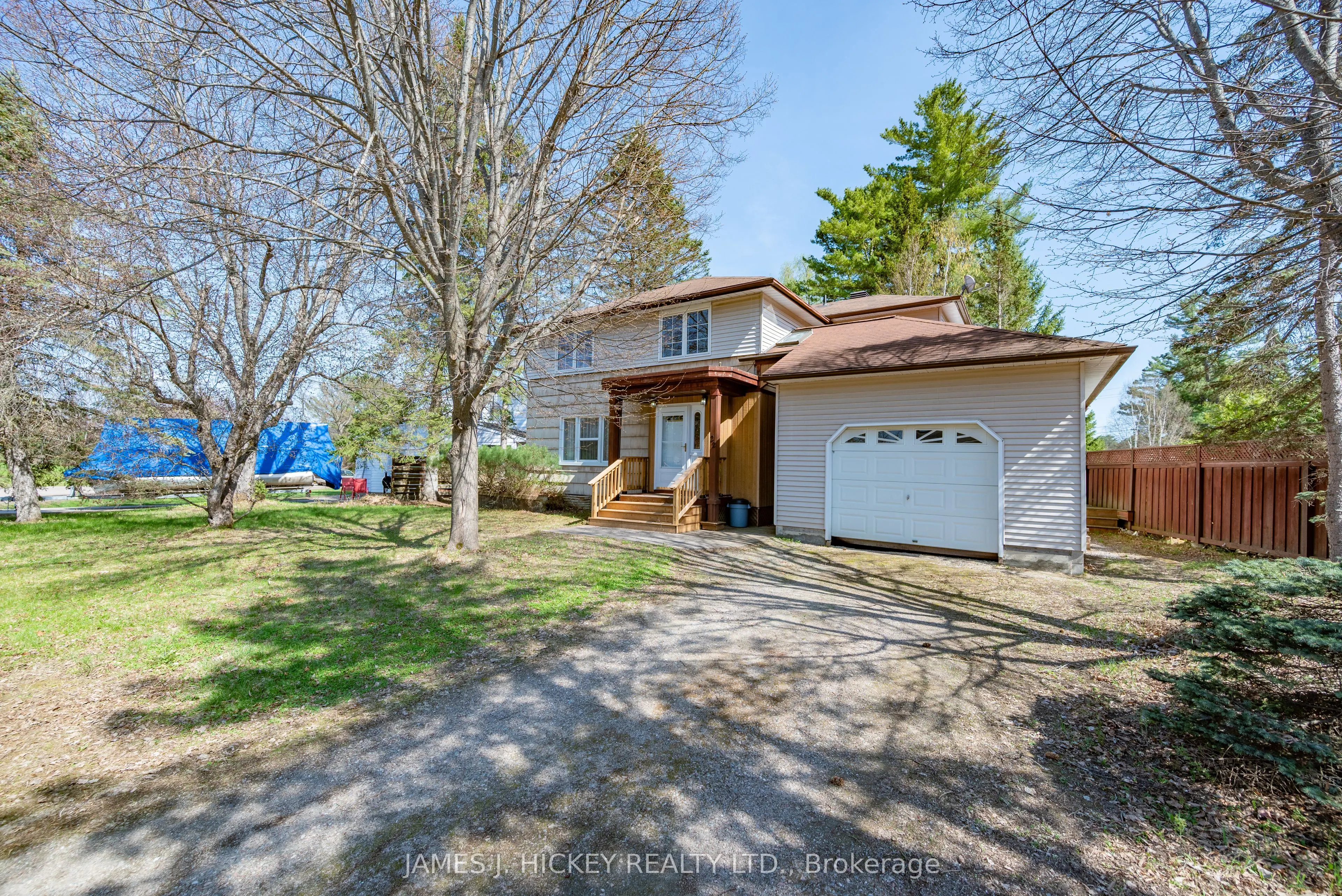 22 Cabot Place