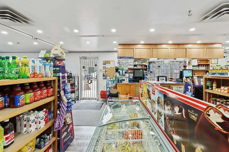 39 Sandy Plains Road N