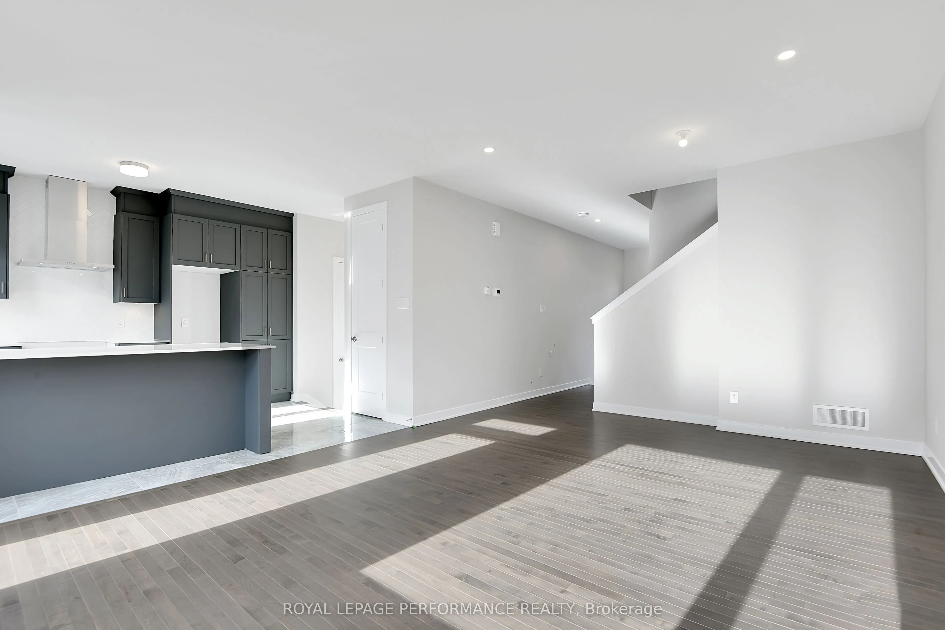 116 PIZZICATO Street